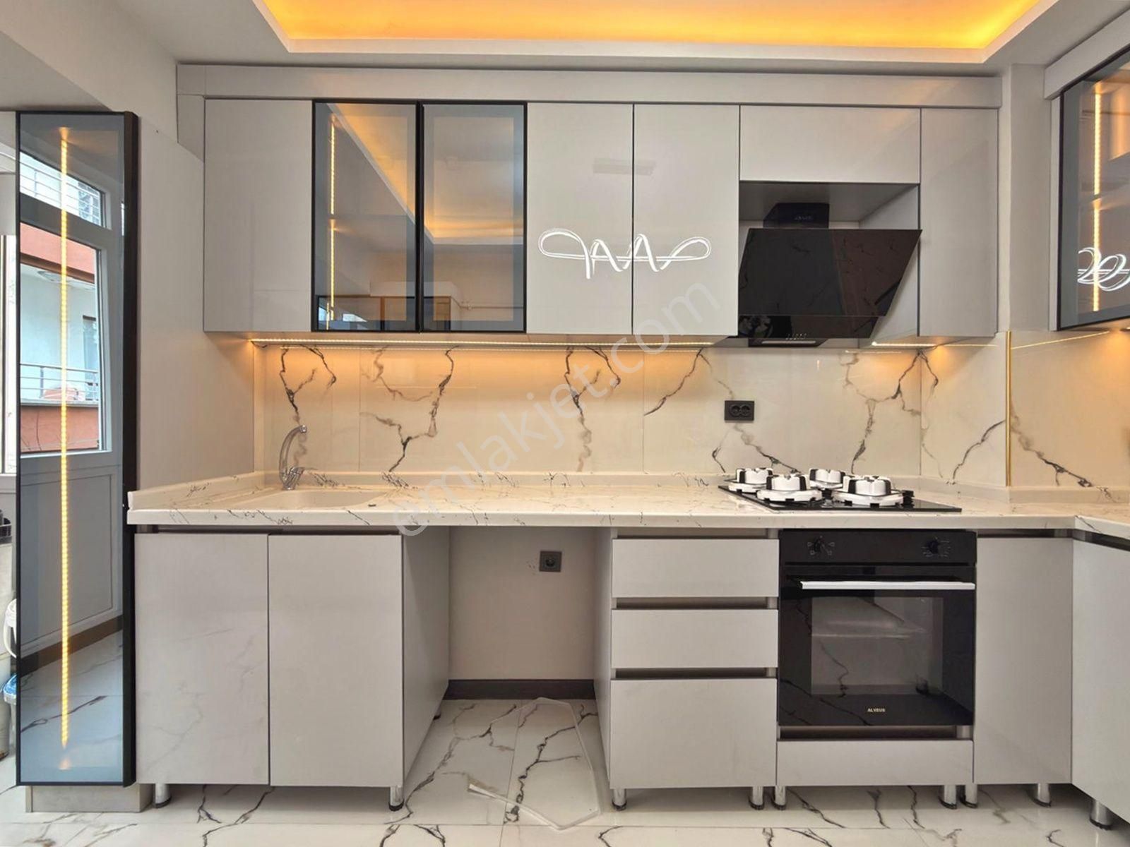 Çamlıtepe'de Baştan Sona Yenilenmiş Kızılay Yürüme Mesafesinde - Görsel 11