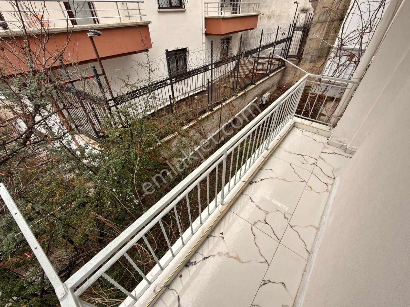 Çamlıtepe'de Baştan Sona Yenilenmiş Kızılay Yürüme Mesafesinde - Görsel 33