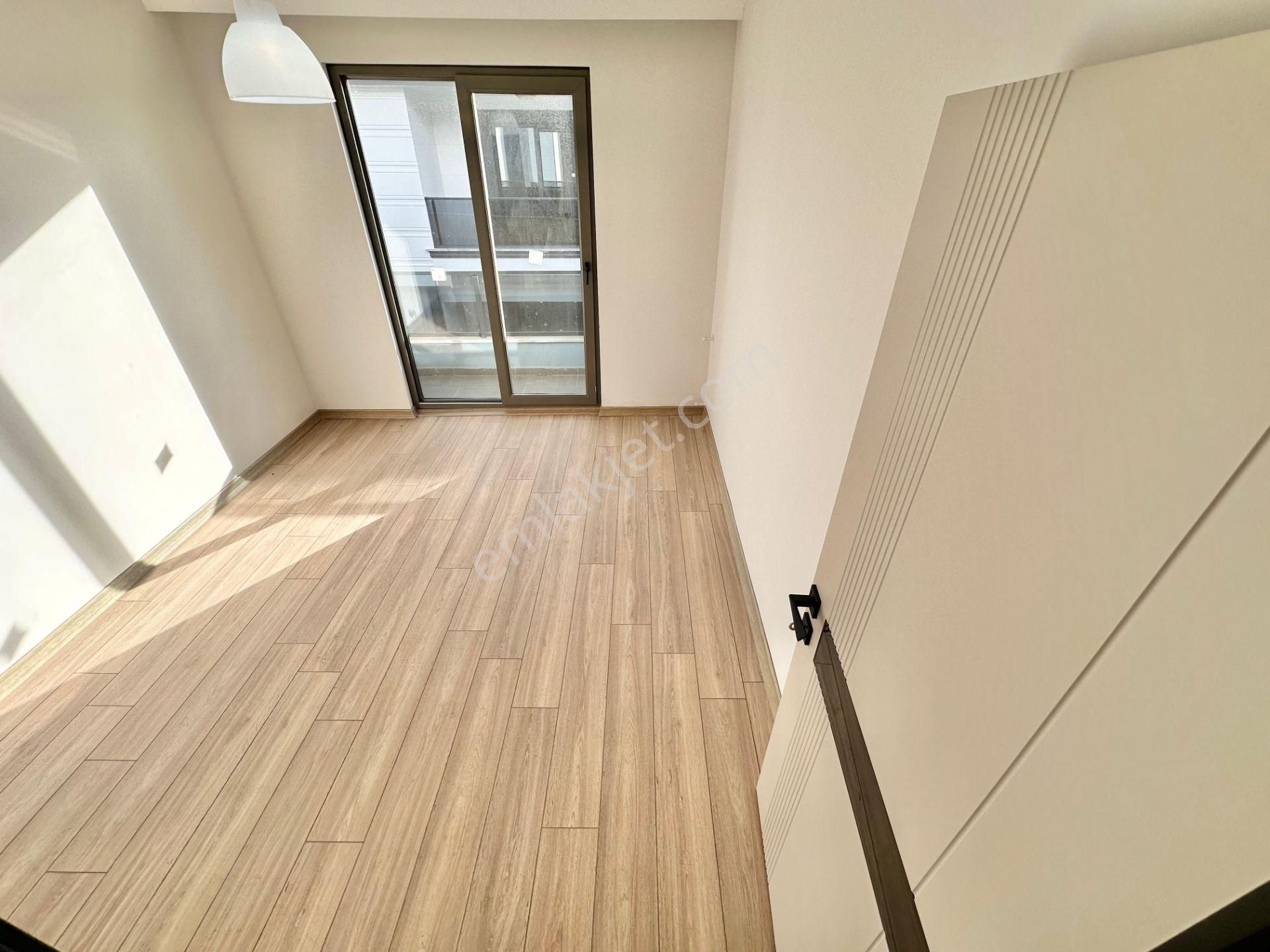 ꧁ay Emlaktan꧂akçay'da Ön Cephe Denize 600 M Ayrı Mutfak Satılık 2+1 Masrafsız Geniş Daire - Görsel 9