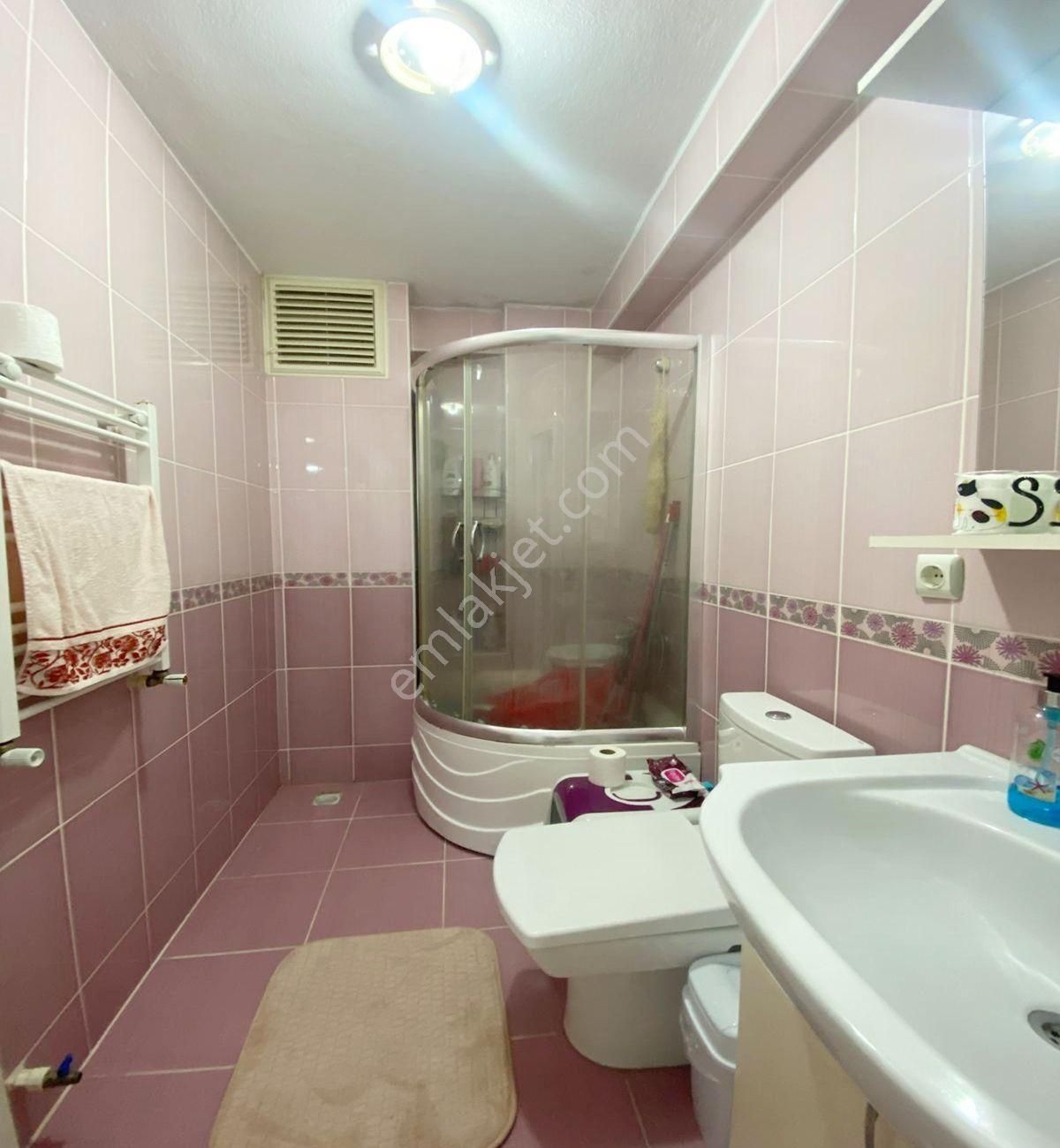 Avcılar Cihangirde Metrobüs Dibinde 2+1 Daire - Görsel 16