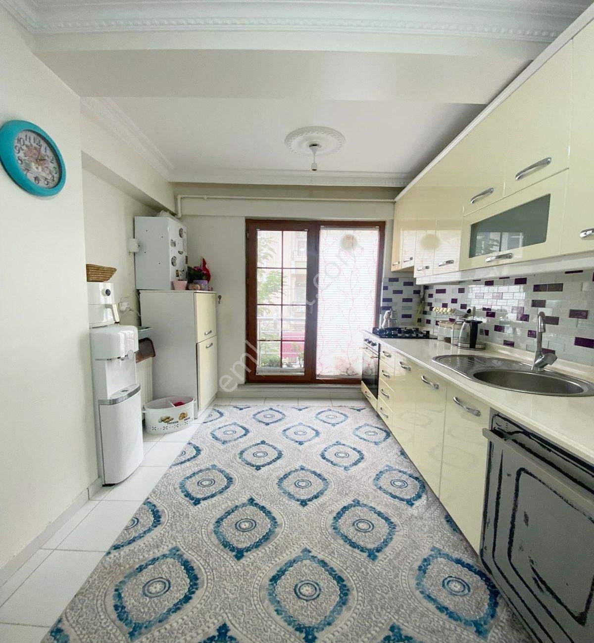 Avcılar Cihangirde Metrobüs Dibinde 2+1 Daire - Görsel 13