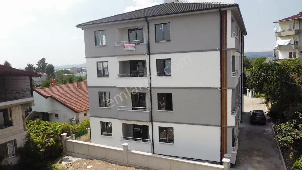 8-şeker Emlaktan 2+1 100m2 Den Satılık Bina