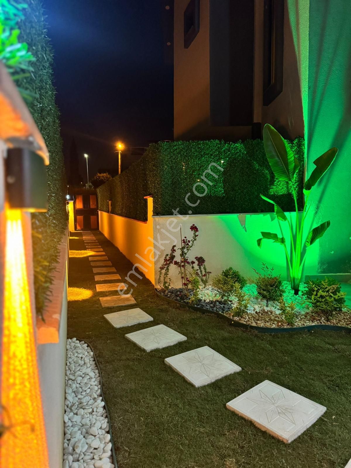 Aydın Didim Hisar Mah. Ful Eşyalı Havuzlu 4+1 Müstakil Bahçeli Villa - Görsel 9