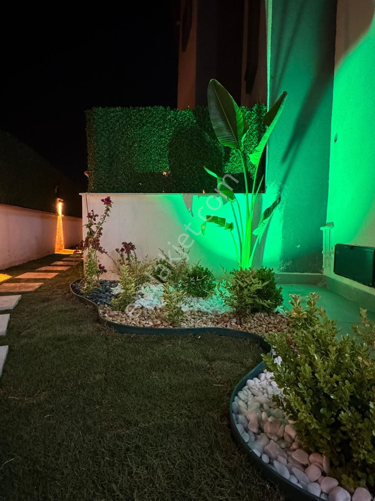 Aydın Didim Hisar Mah. Ful Eşyalı Havuzlu 4+1 Müstakil Bahçeli Villa - Görsel 16