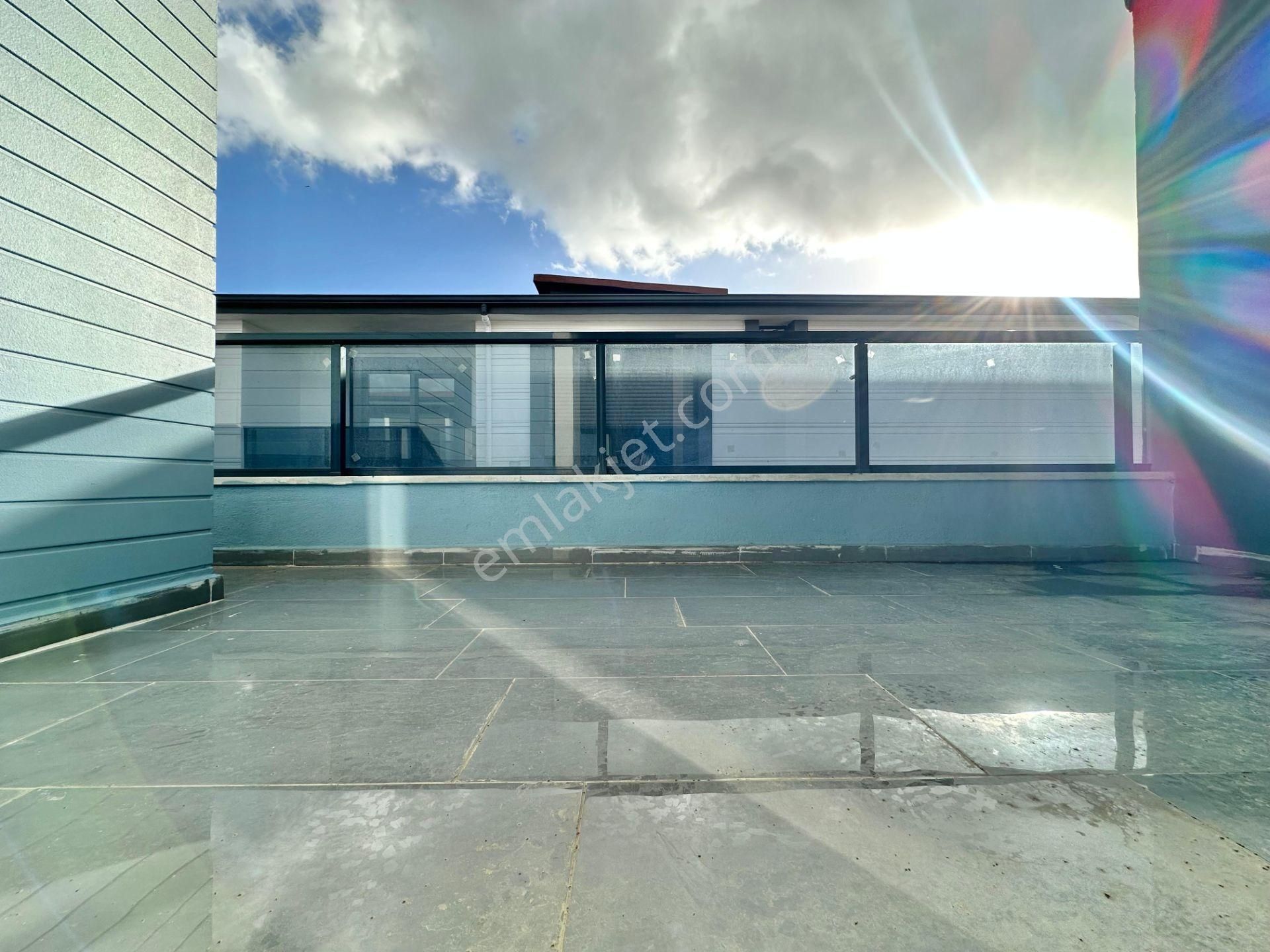 ꧁ay Emlaktan꧂akçay'da Ayrı Mutfak Asansörlü Denize Yakın Satılık 2+1 Dubleks Daire - Görsel 24