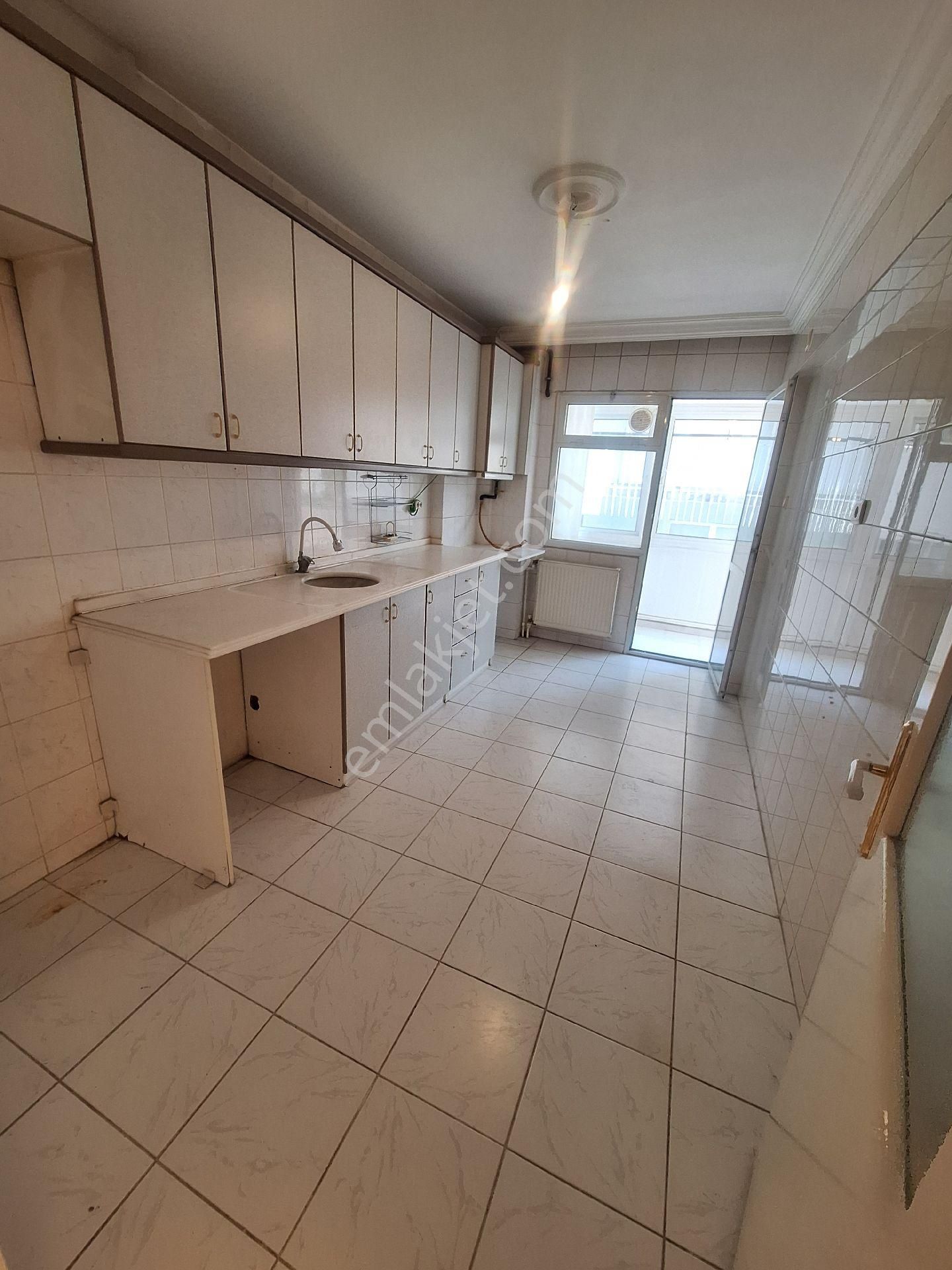 Hatay Arap Hasan Da 3+1 Köşe Doğalgazlı