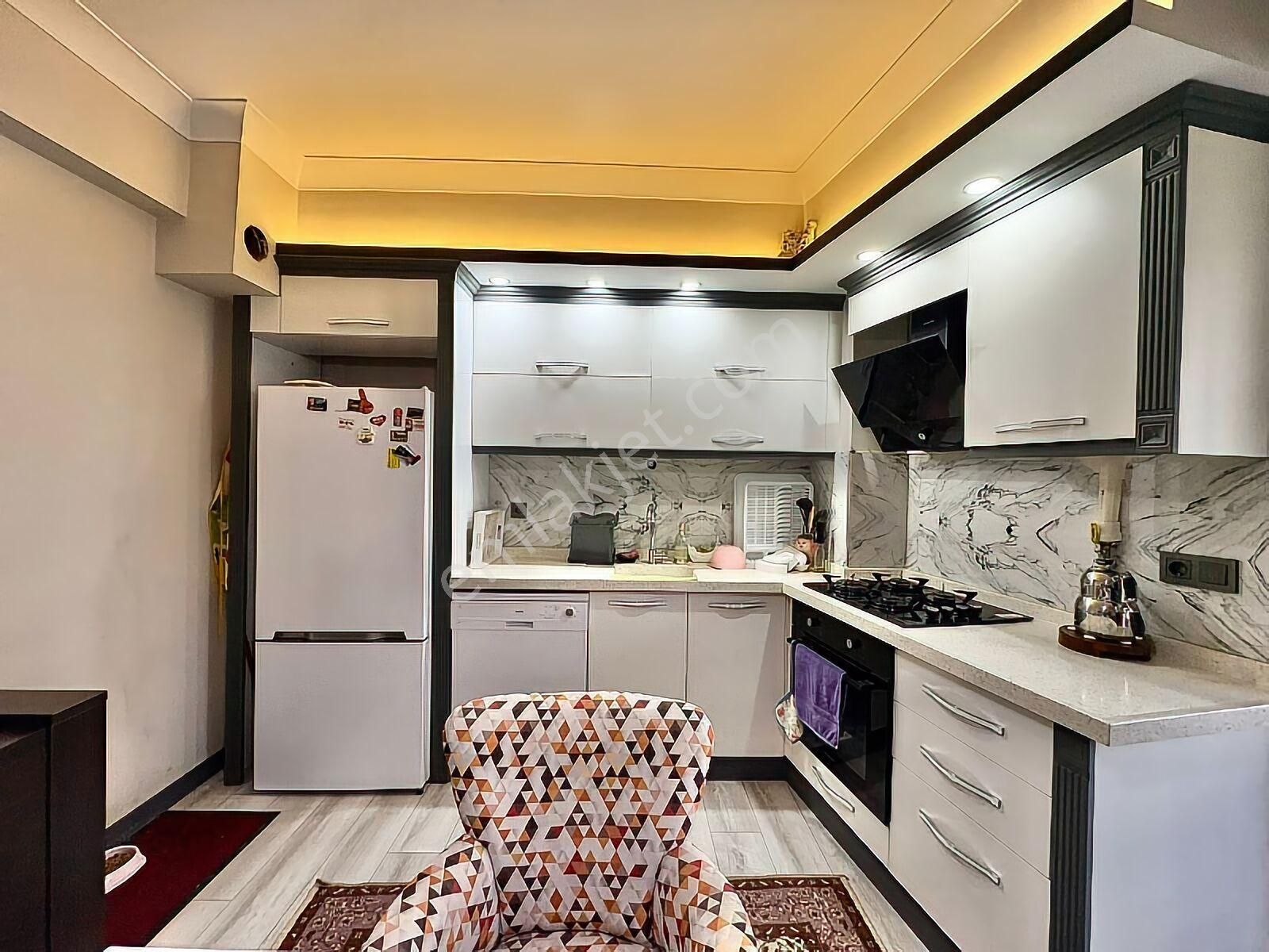 🛑🛑aktif'ten Akçay'da Satılık Şahane Tasarımlı Ön Cephe Ferah 3 Yaşında 1+1 Daire