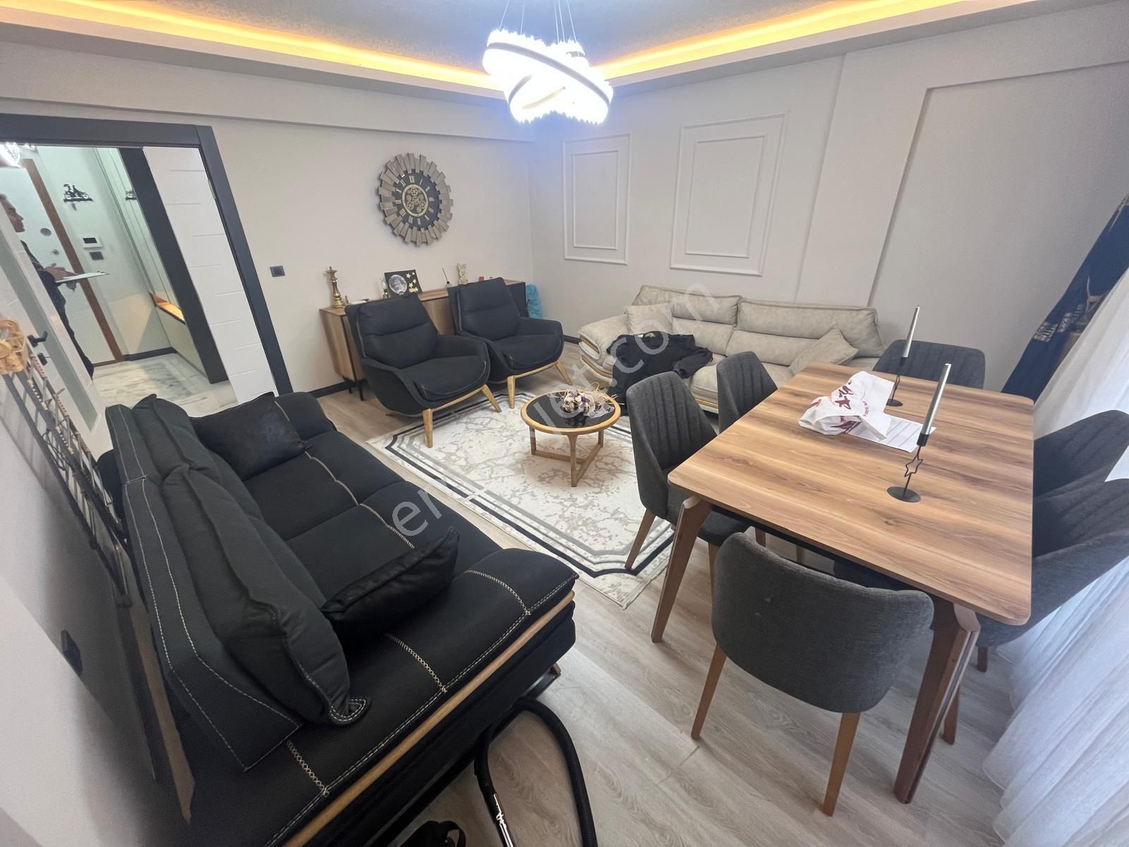 Mç Emlak'tan Yenikent 29 Ekim Mahallesin'de 3+1 Satılık Daire - Görsel 5