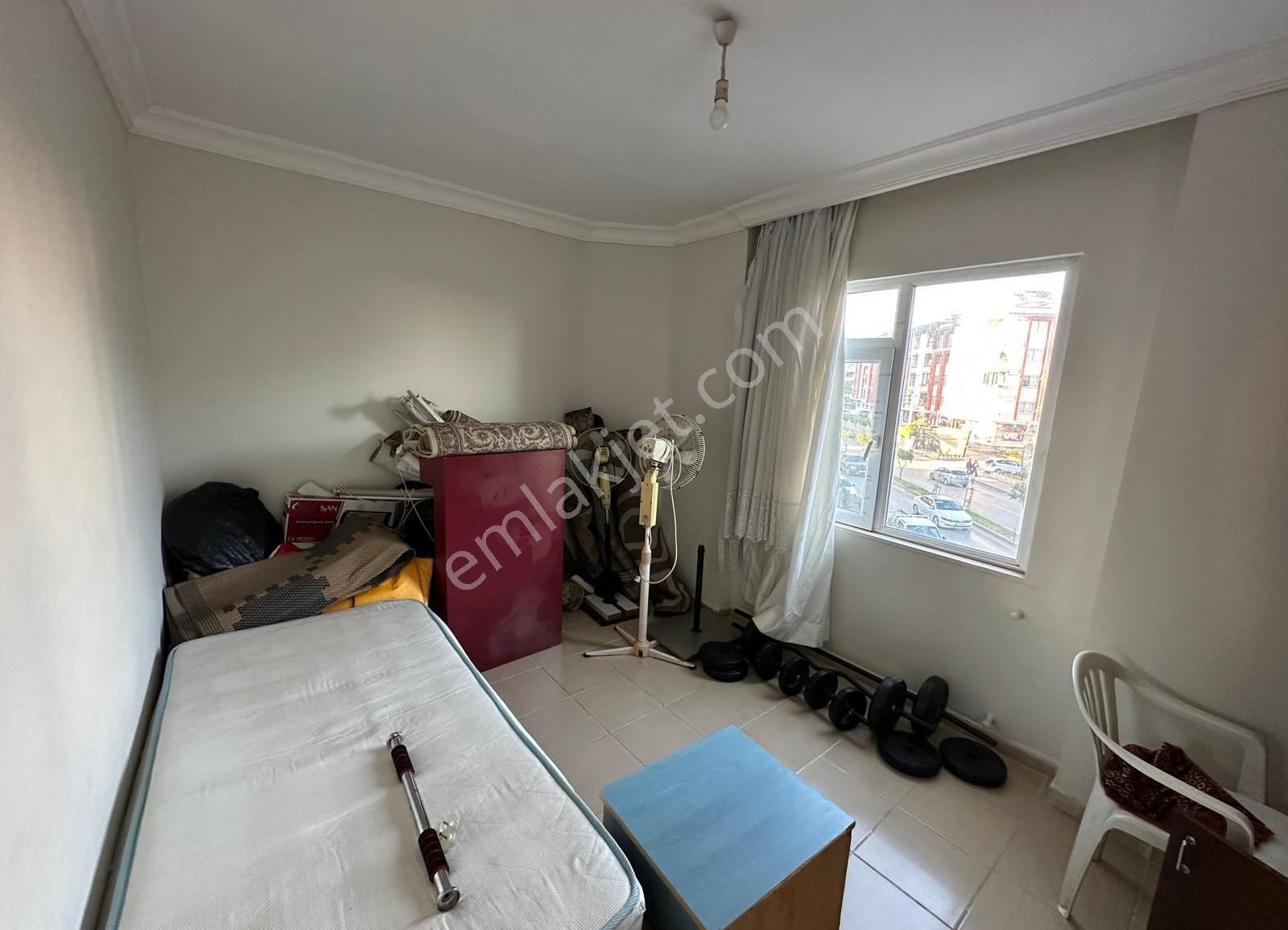 Denize Komşu Lokasyonda, Havuzlu Sitede Geniş Ve Ferah 3+1 Daire - Görsel 7