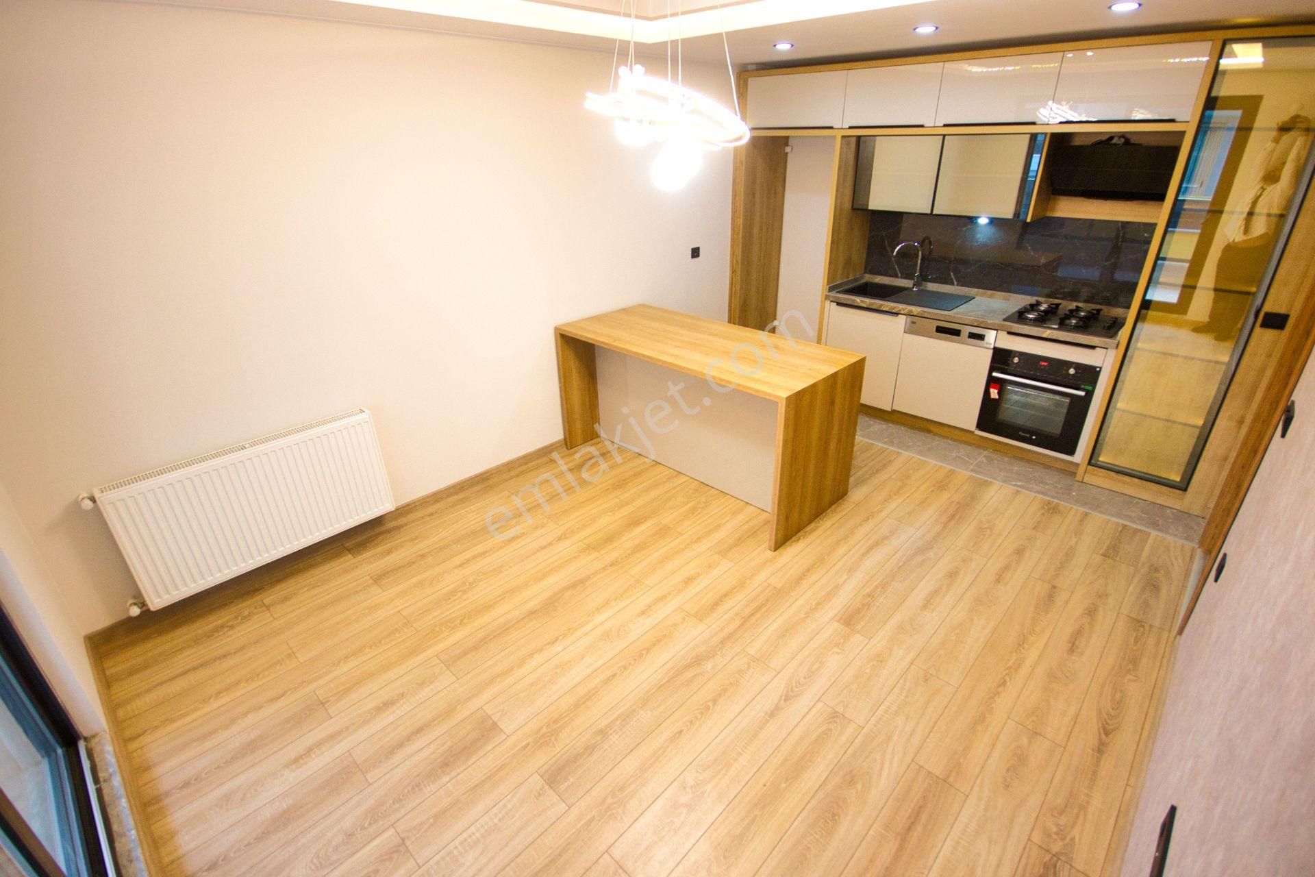 🛑🛑aktiften Akçay'da Satılık Modern Mimarinin Eşsiz Çizgiler İle Buluştuğu 1+1daire - Görsel 13