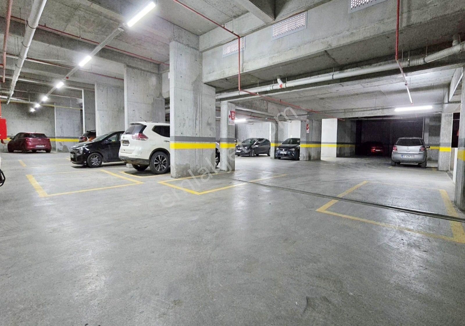 Weal World' Den Şirinevler De Site İçi, Sıfır, 3+1, Geniş Lüks Daire ... - Görsel 28