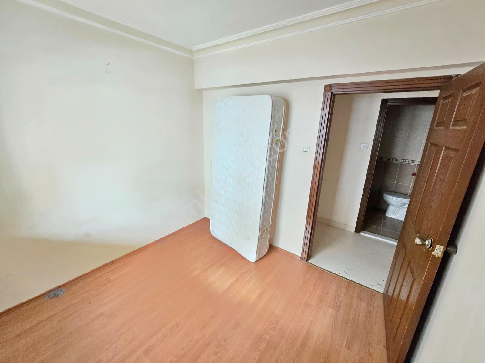 İstasyon Cad. Yakını 3+1 Ön Cephe Yüksek Giriş - Görsel 21