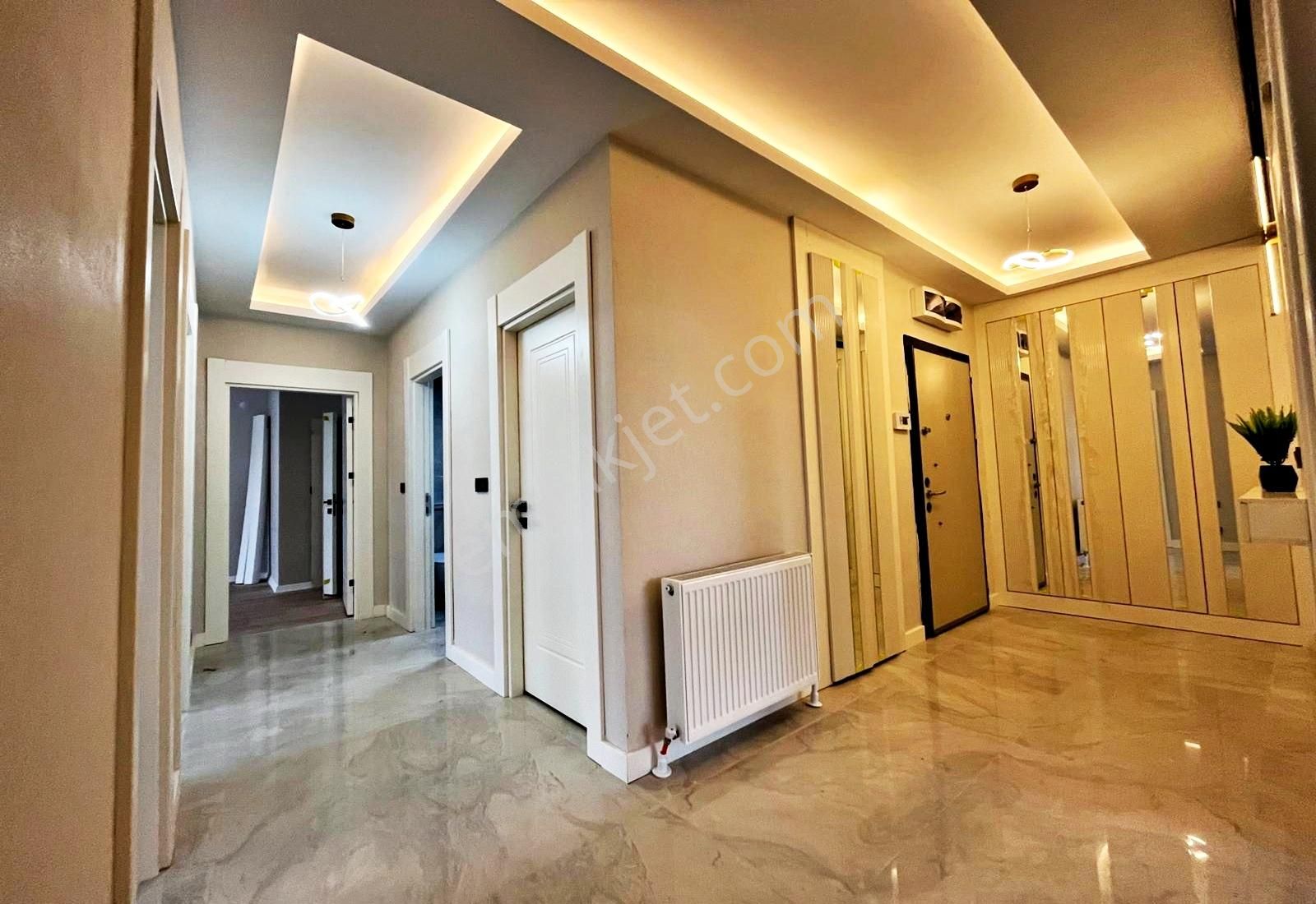 Yenikent Emlak'tan Ultra Lüks Anahtar Teslim Daire - Görsel 38