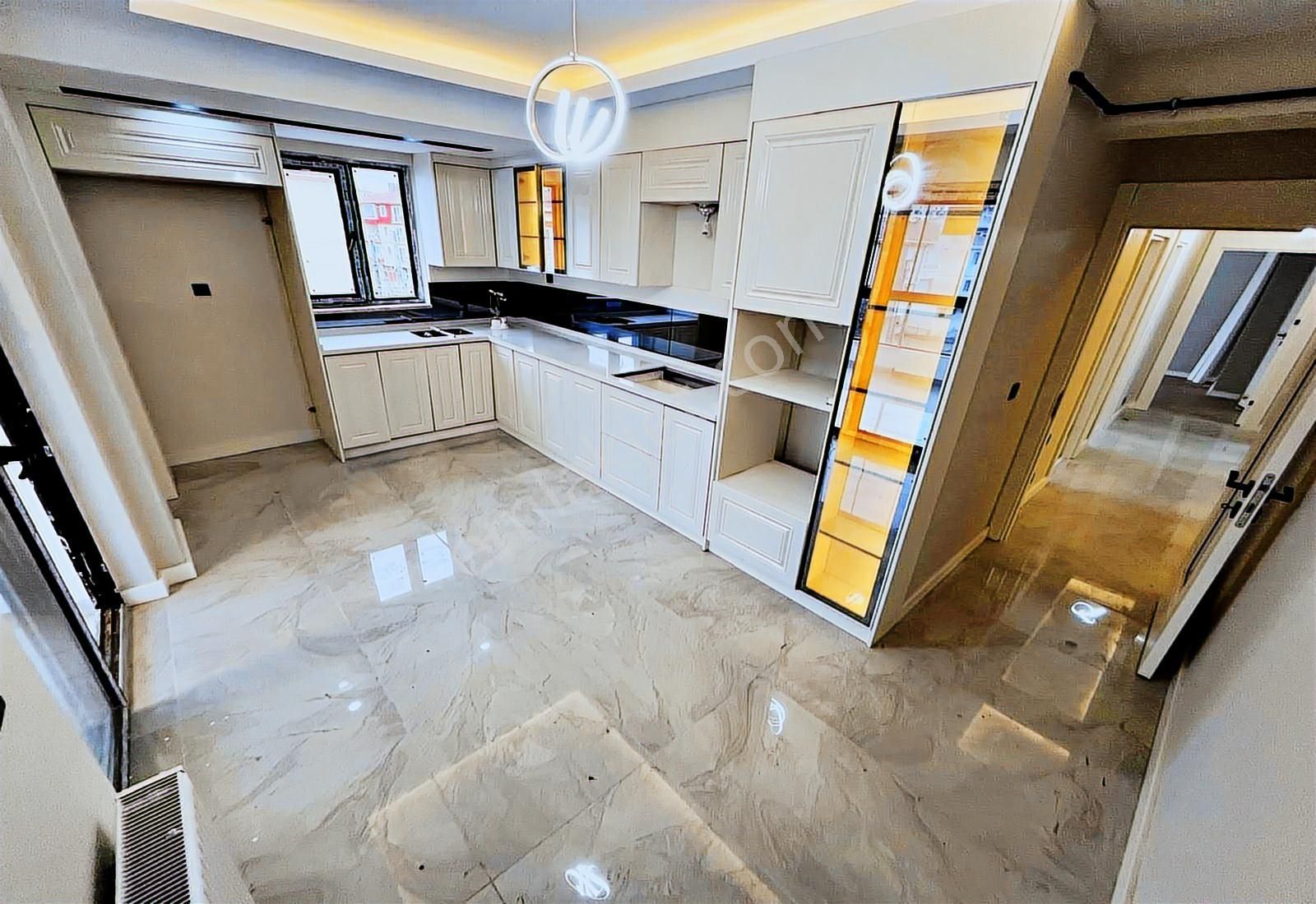 Yenikent Emlak'tan Ultra Lüks Anahtar Teslim Daire - Görsel 44