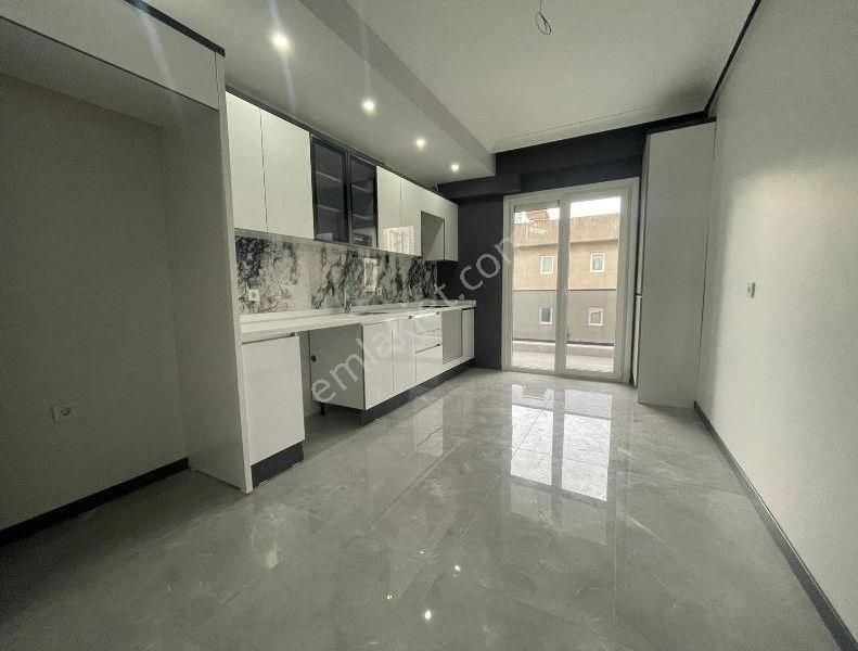 Mertcan Dan Kartal Metroya Yürüme 3+1 Ebeveyn Banyolu Lüks Daire - Görsel 18