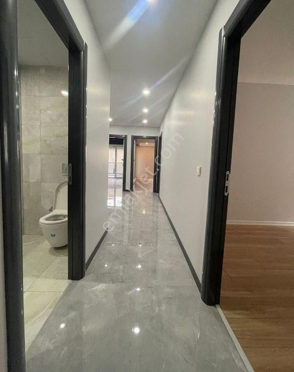 Mertcan Dan Kartal Metroya Yürüme 3+1 Ebeveyn Banyolu Lüks Daire - Görsel 32