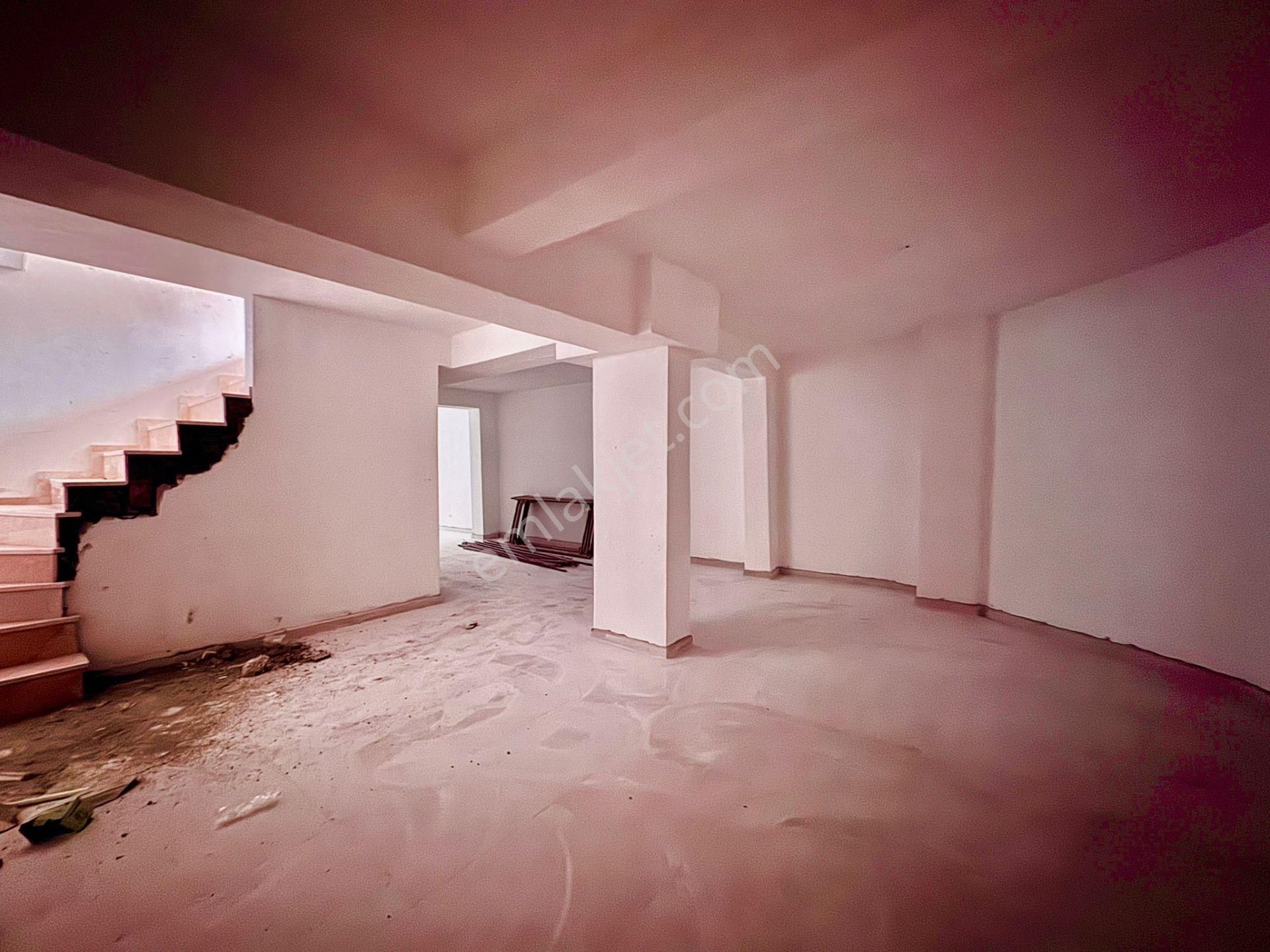 Goldhouse Dan Satılık Gençosman Da Depolu Giriş Dükkan - Görsel 8