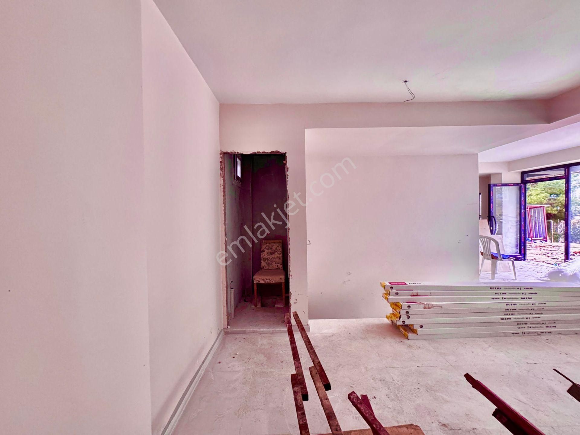 Goldhouse Dan Satılık Gençosman Da Depolu Giriş Dükkan - Görsel 4