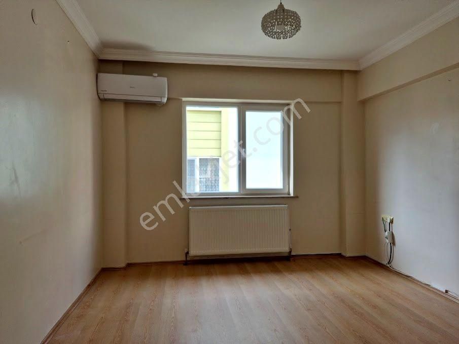 Adapazarı Camili Mahallesinde Kiralık 3+1 Daire - Görsel 16