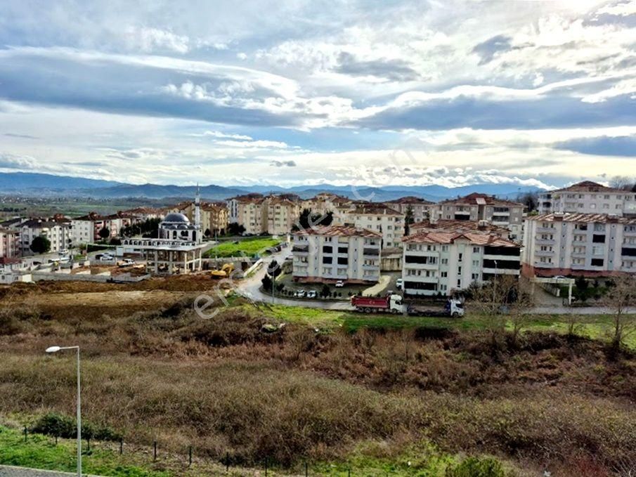 Adapazarı Camili Mahallesinde Kiralık 3+1 Daire - Görsel 12