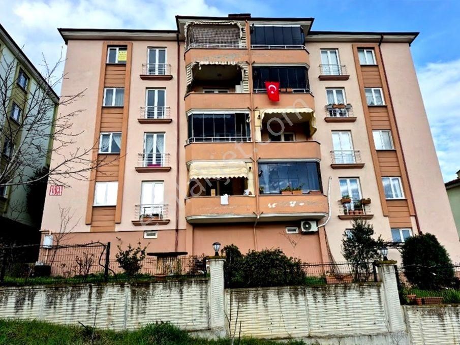 Adapazarı Camili Mahallesinde Kiralık 3+1 Daire