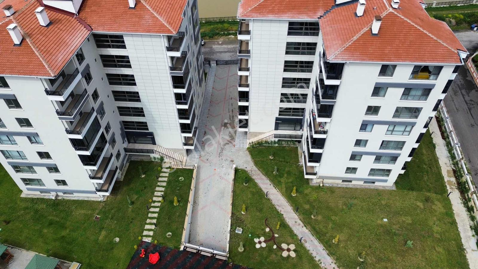 Sağlam Emlaktan Uydukent Selçukluda Satılık Lüks 4+1daire - Görsel 32