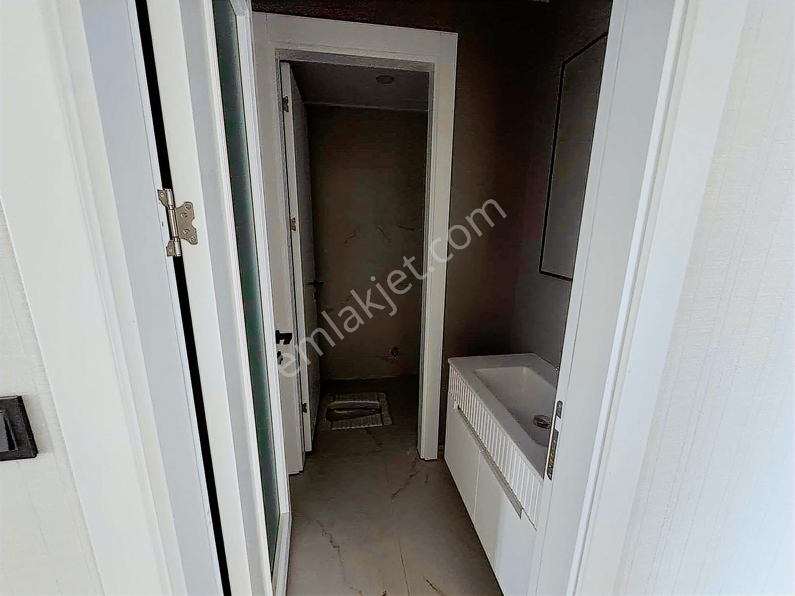 Sağlam Emlaktan Uydukent Selçukluda Satılık Lüks 4+1daire - Görsel 29