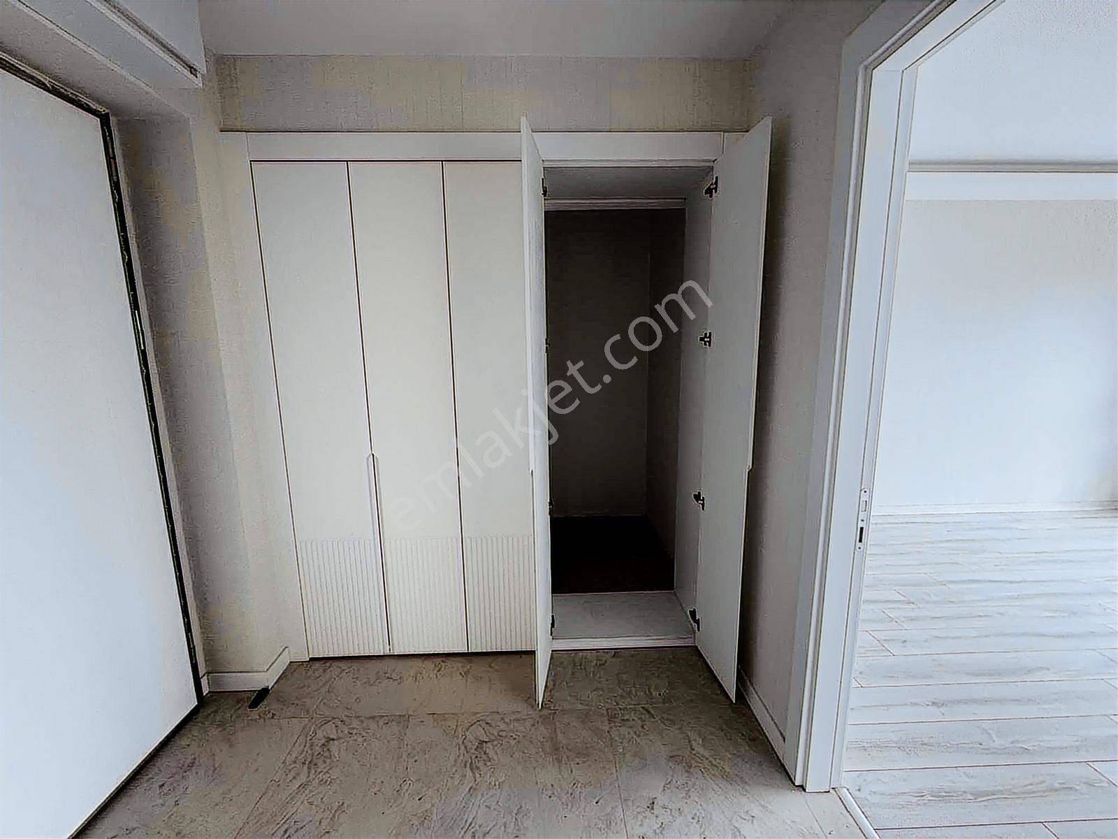 Sağlam Emlaktan Uydukent Selçukluda Satılık Lüks 4+1daire - Görsel 14