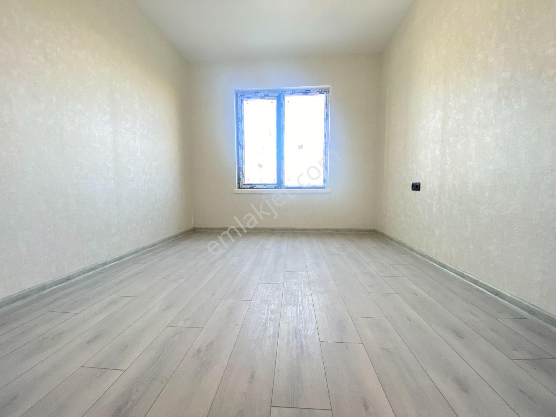 Gökçe Emlak'tan Sarayda Kaymakamlık Yakını Sitede Sıfır Geniş Daire - Görsel 19