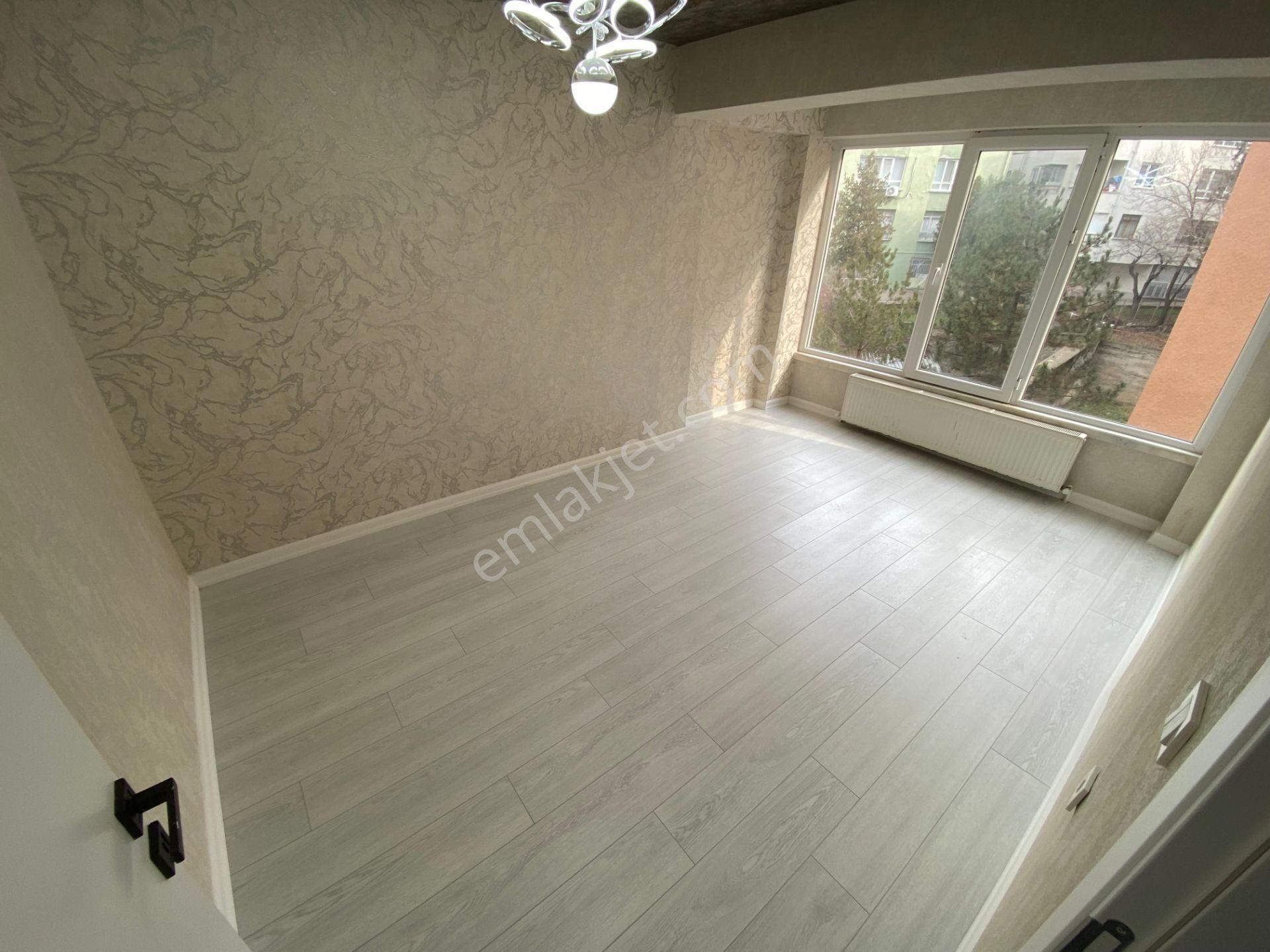 Fatih Cadde Üzeri Bağımsız 3+1 Orta Kat Geniş Şahane Daire - Görsel 17