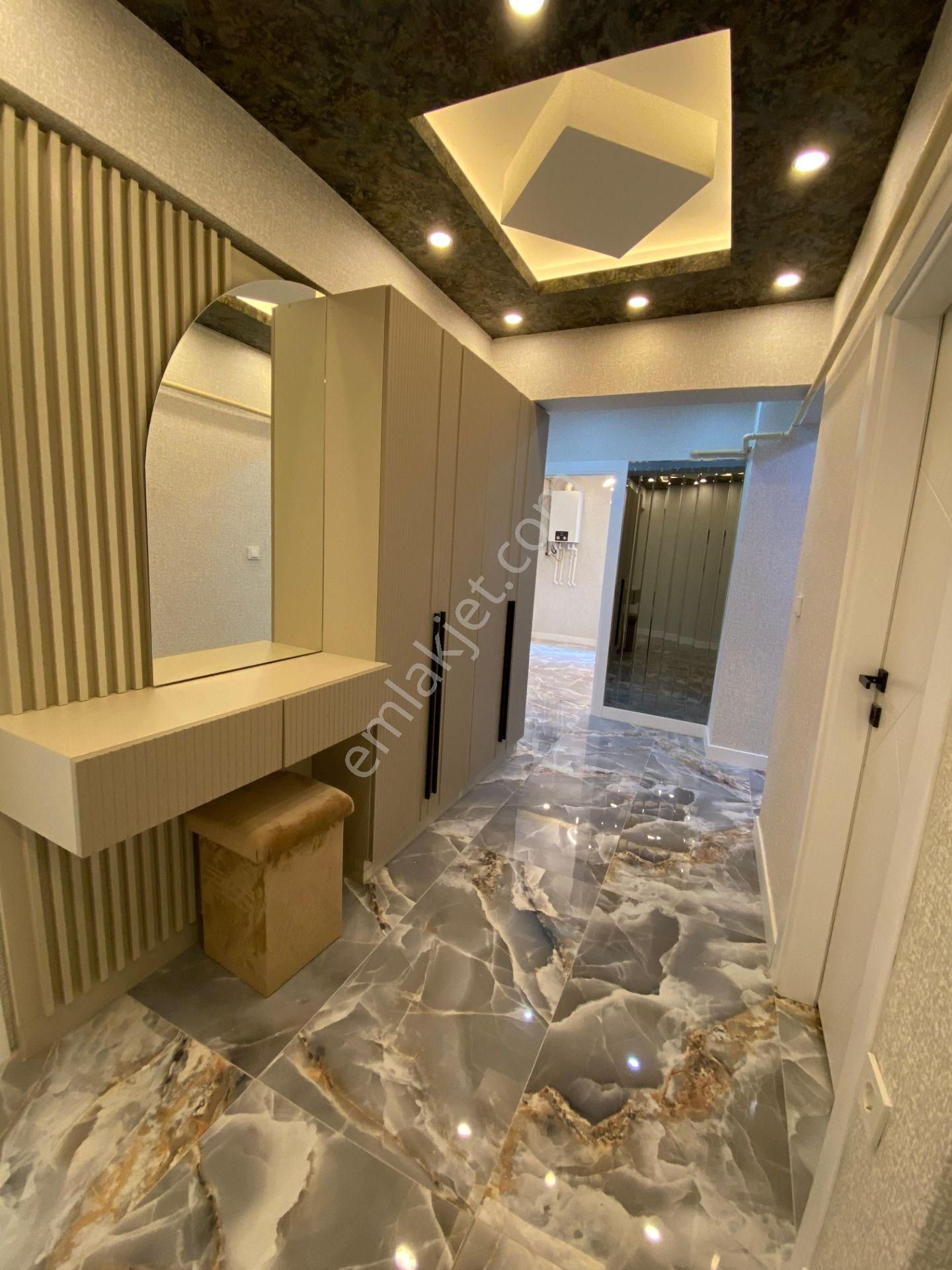 Fatih Cadde Üzeri Bağımsız 3+1 Orta Kat Geniş Şahane Daire - Görsel 28