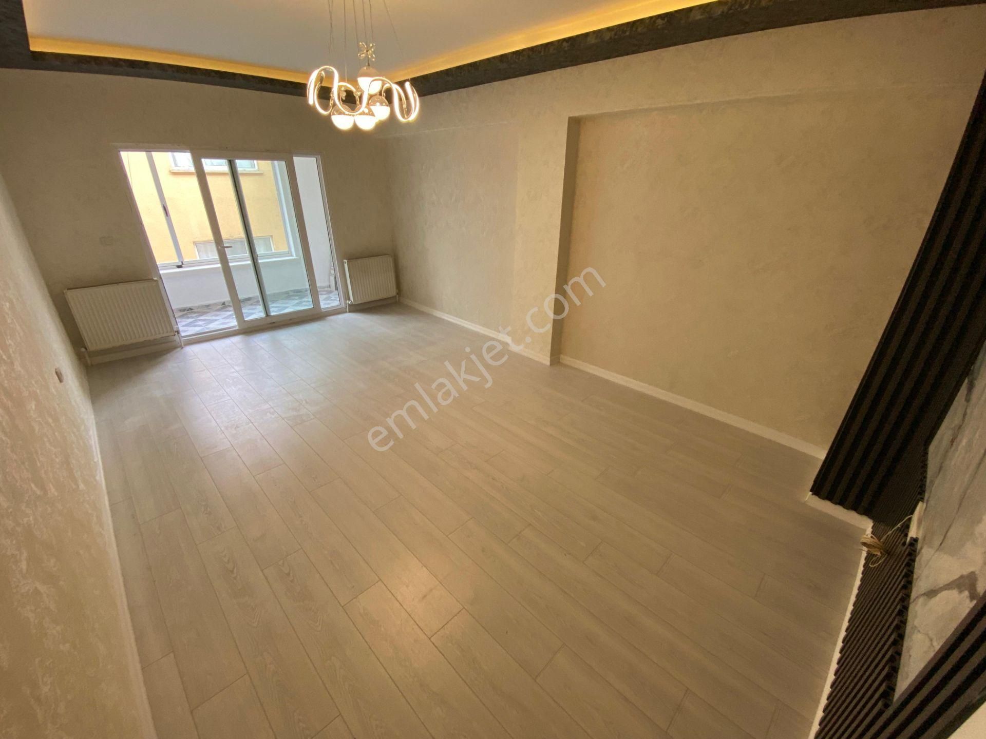 Fatih Cadde Üzeri Bağımsız 3+1 Orta Kat Geniş Şahane Daire - Görsel 6