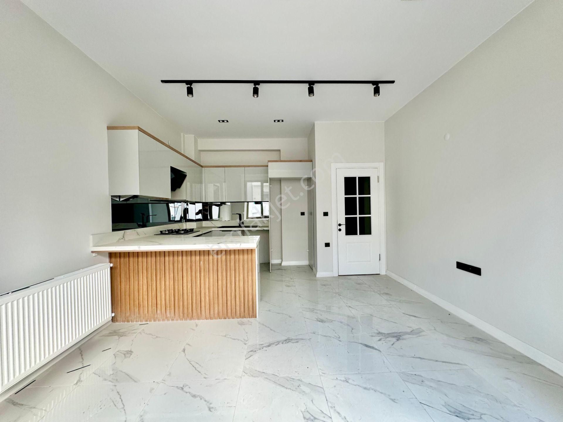 ꧁ay Emlaktan꧂akçay Kordonda Arakat Denize 50 Metre Kazdağları Eteklerinde Satılık 1+1 Lüx Daire - Görsel 4