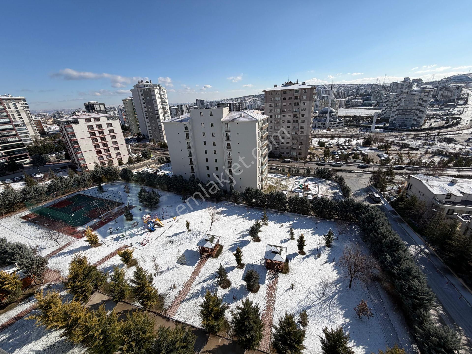 Nev Bağlıca Sitesinde Ara Kat Ön Cephe Peyzaj Manzaralı 4+1 Daire - Görsel 33