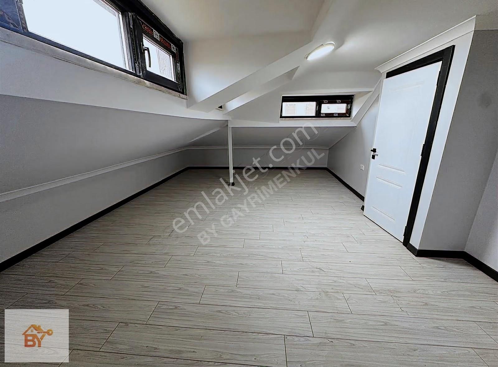 Küçükçekmece Yeni Mahalle'de Sıfır 3+2 Dubleks, 170m² - Görsel 16