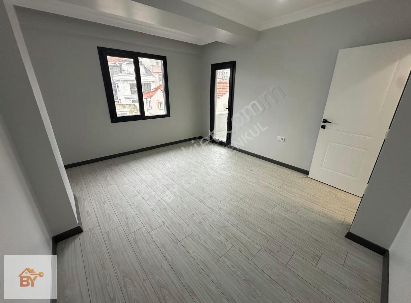 Küçükçekmece Yeni Mahalle'de Sıfır 3+2 Dubleks, 170m² - Görsel 31