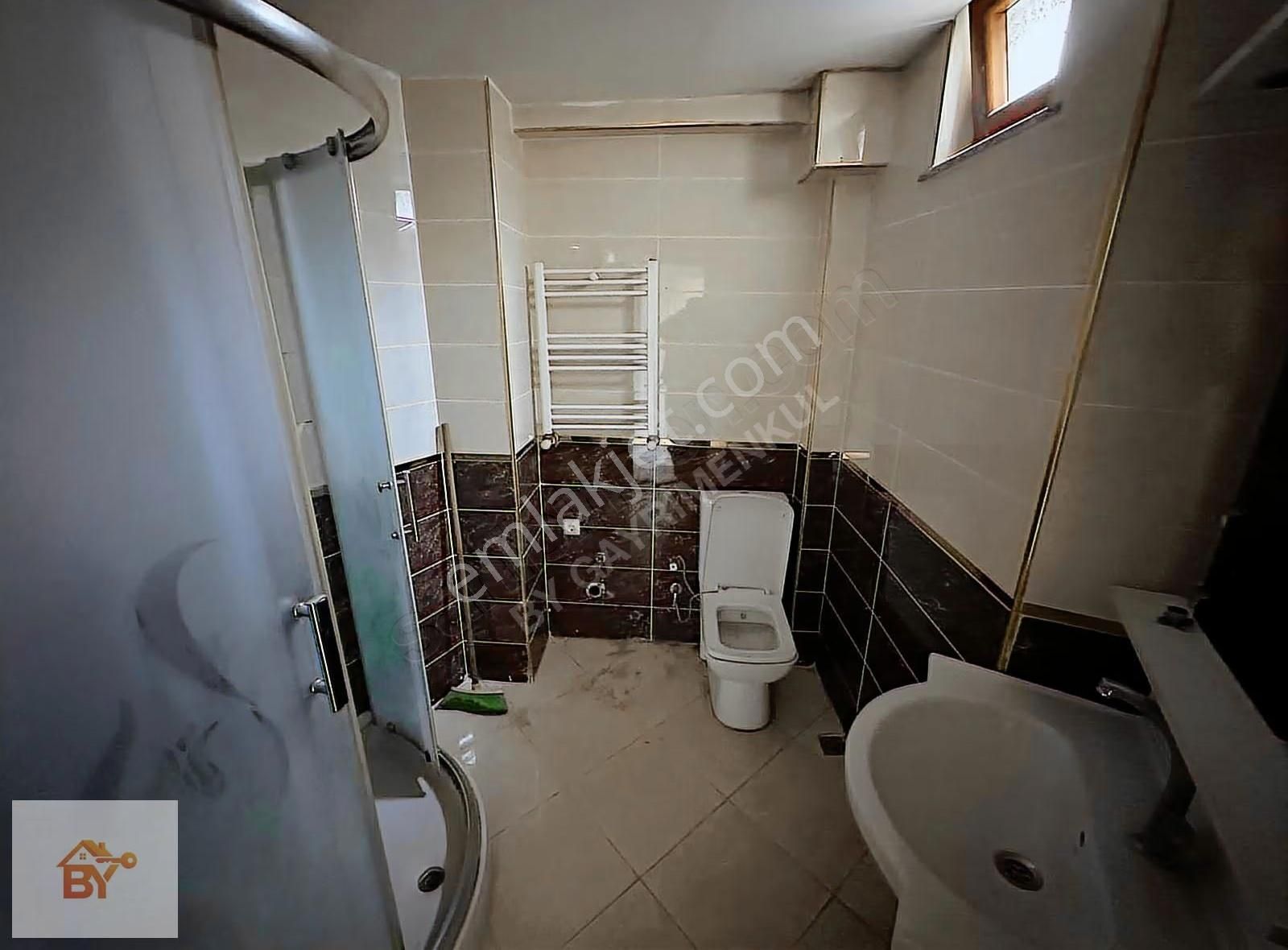 Küçükçekmece Gültepe'de Satılık 2+1 Daire (e5 Yakını, 80m²) - Görsel 12