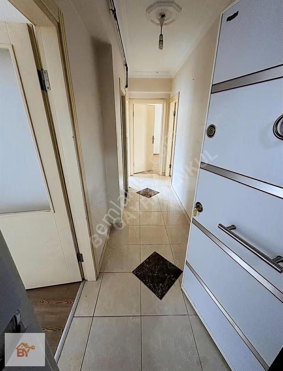 Küçükçekmece Gültepe'de Satılık 2+1 Daire (e5 Yakını, 80m²) - Görsel 13