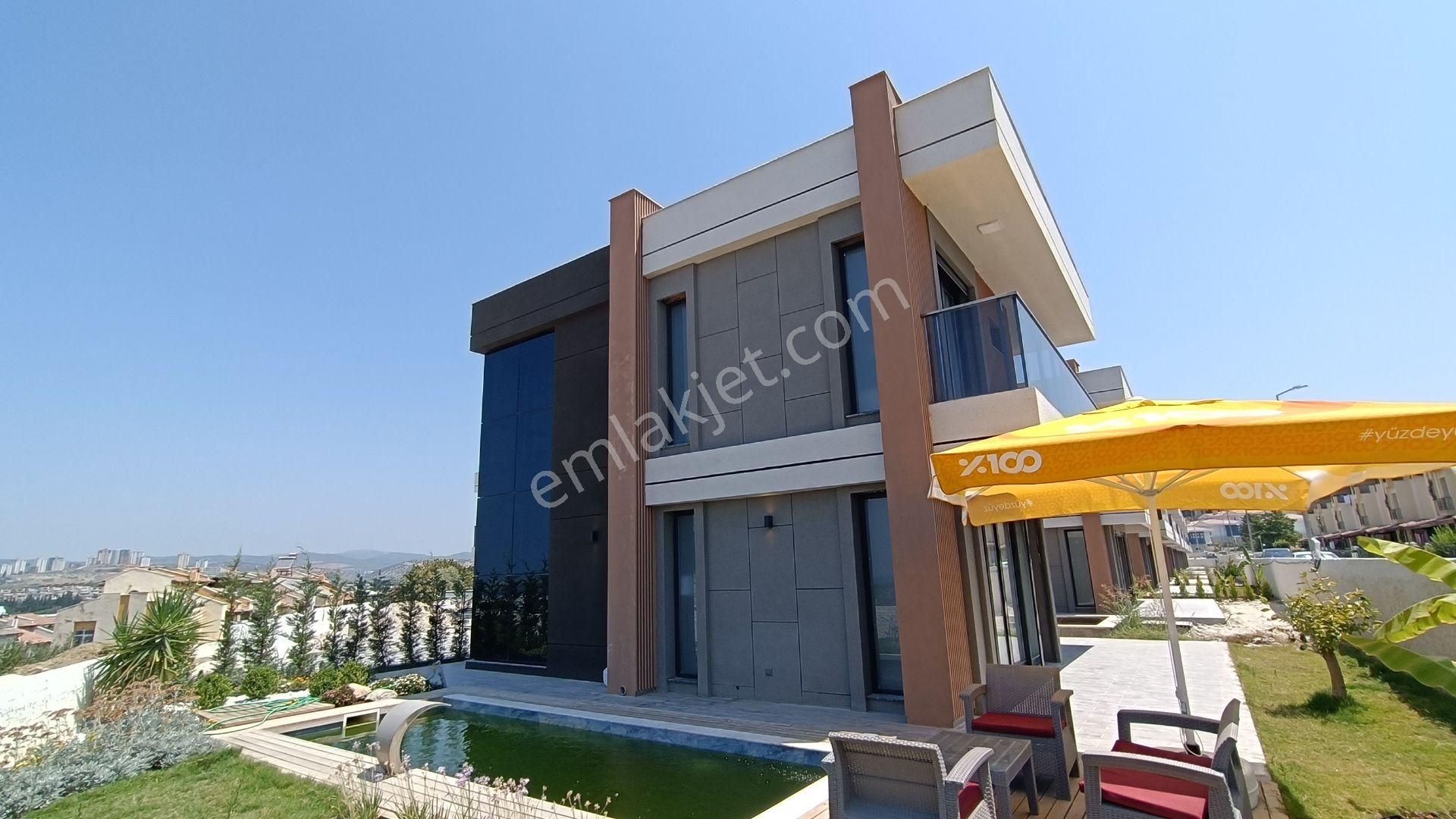 Kuşadası Karaovada, Satılık, Site İçinde, Özel Havuzlu, Müstakil, 4+1 Villa... - Görsel 3