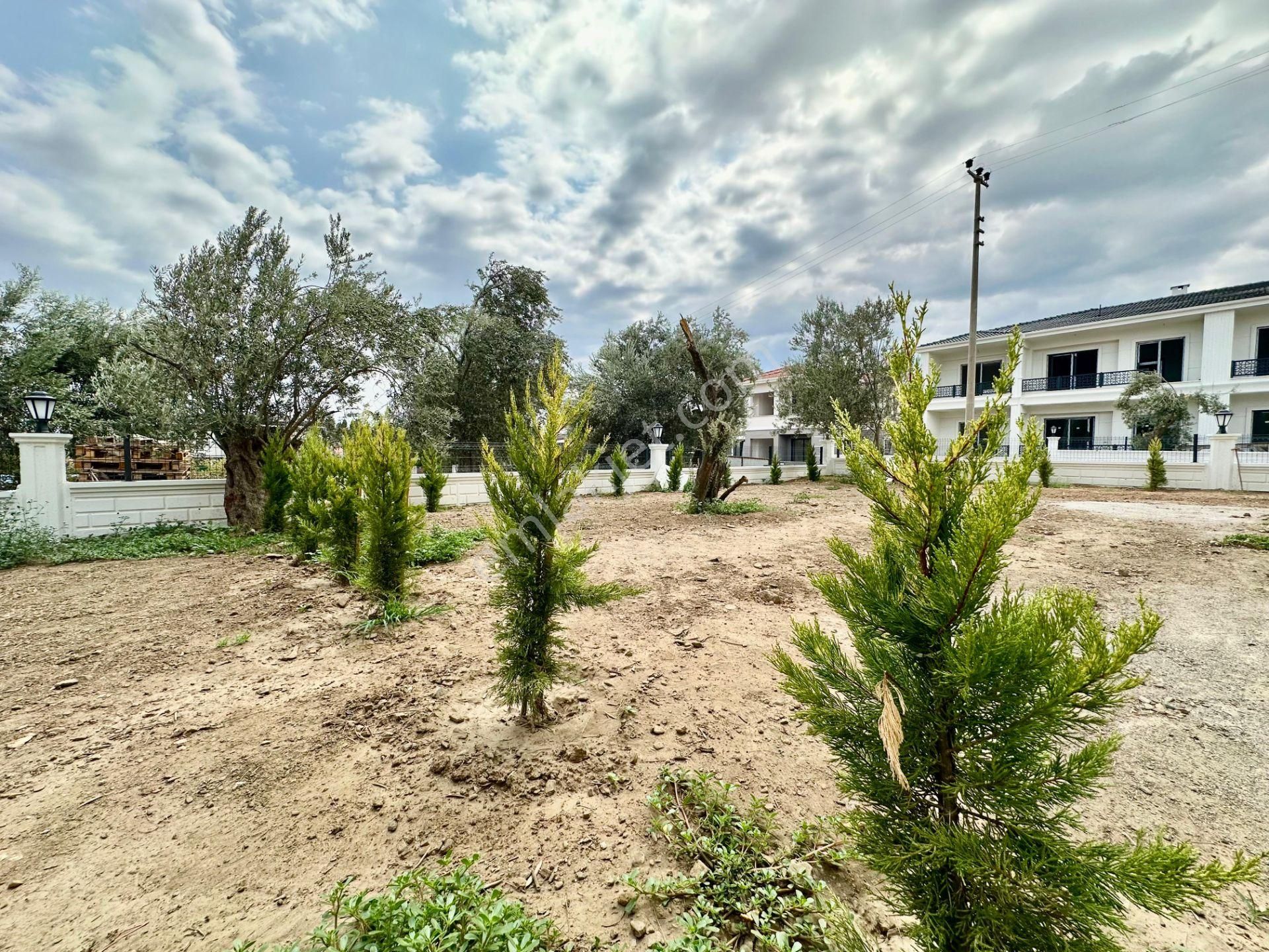 ꧁akçay Ay Emlaktan꧂güre'de Lüks Sitede Bahçe Kullanımlı Müstakil Tadında Satılık 2+1 Şık Daire - Görsel 32