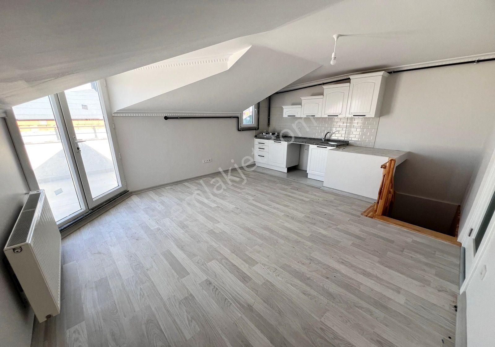 Weal World' Den Ataköy Hst. Yanı, K.otoparklı, 4+2, 190 M2 Mükemmel Dublex ... - Görsel 3