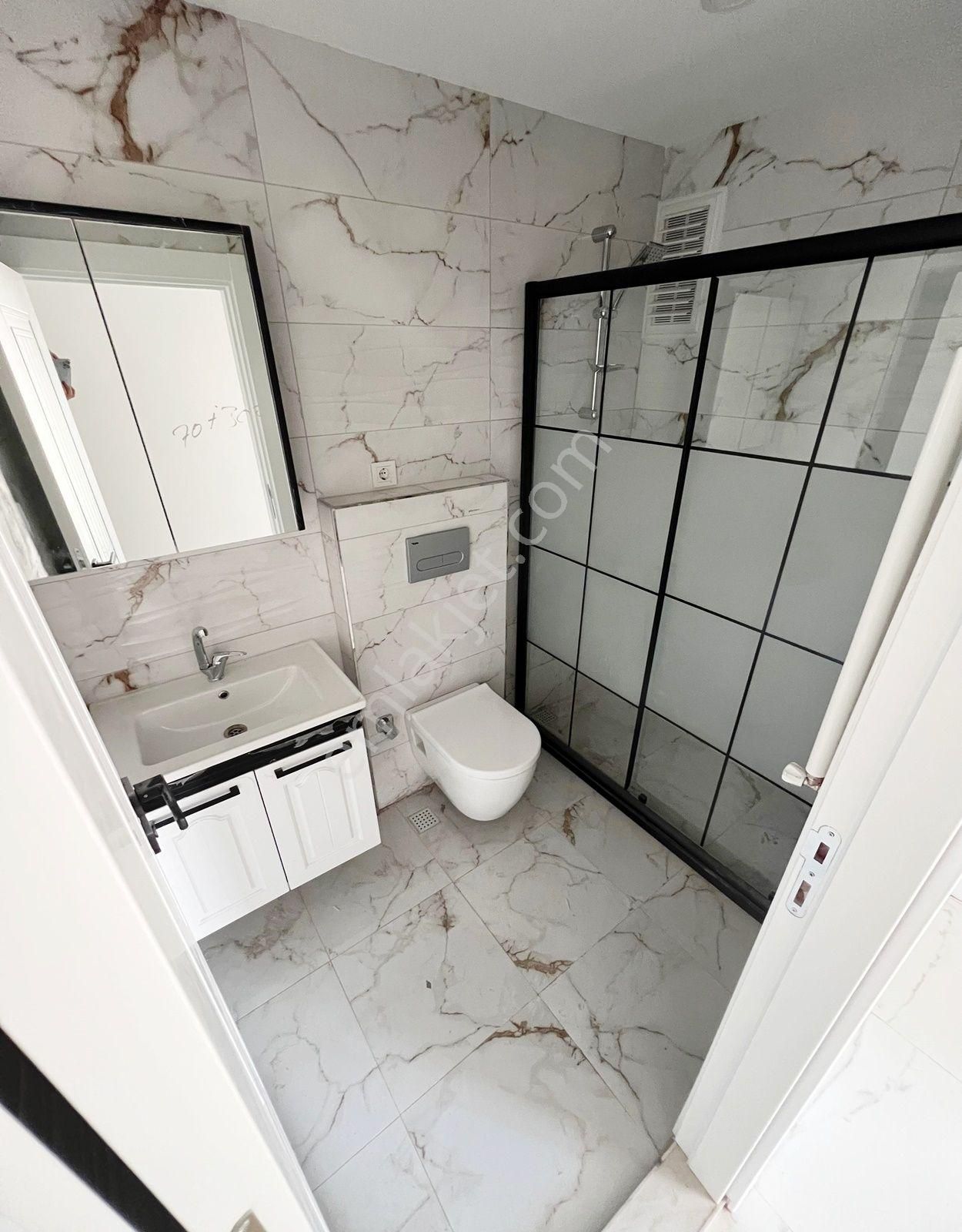 Weal World' Den Ataköy Hst. Yanı, K.otoparklı, 4+2, 190 M2 Mükemmel Dublex ... - Görsel 6