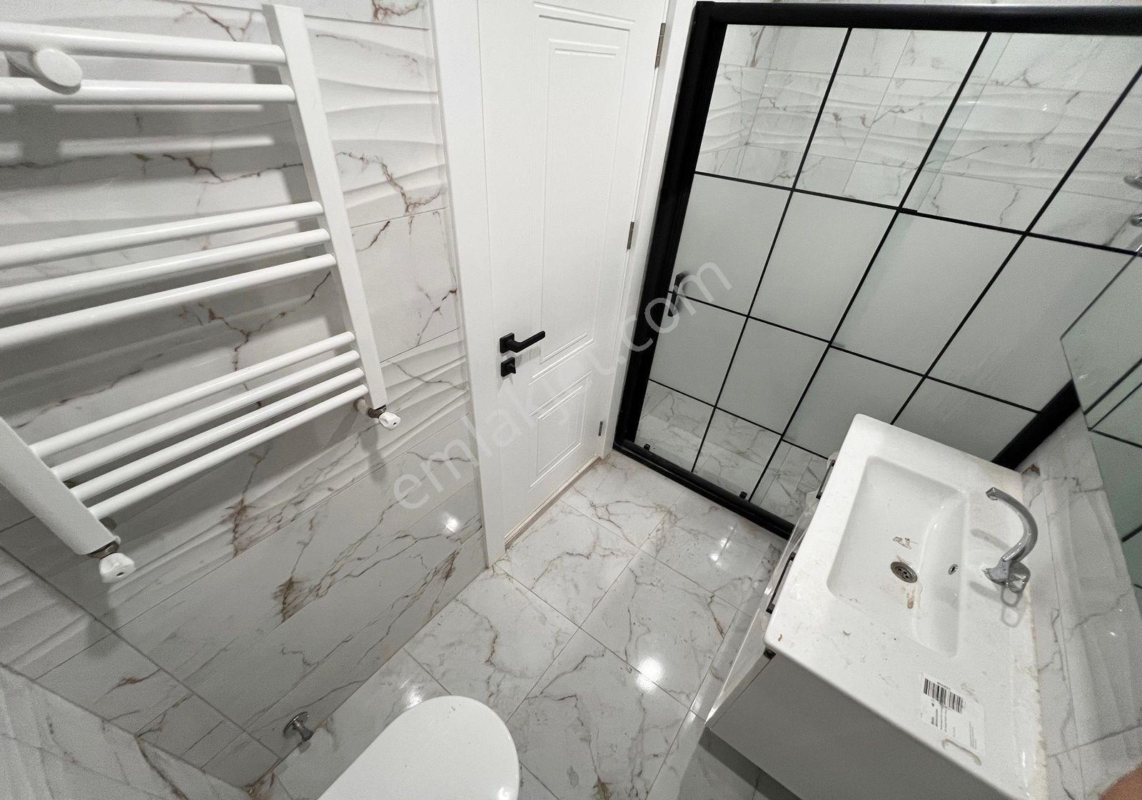 Weal World' Den Ataköy Hst. Yanı, K.otoparklı, 4+2, 190 M2 Mükemmel Dublex ... - Görsel 18