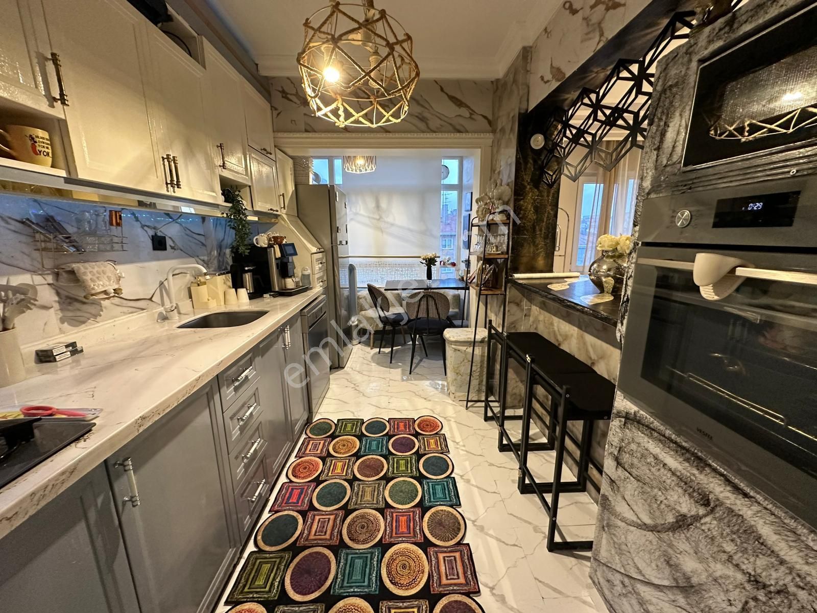 Kalecik Emlak'tan Teras Balkonlu Üç Cepheli 3+1 Dublex 3.kat