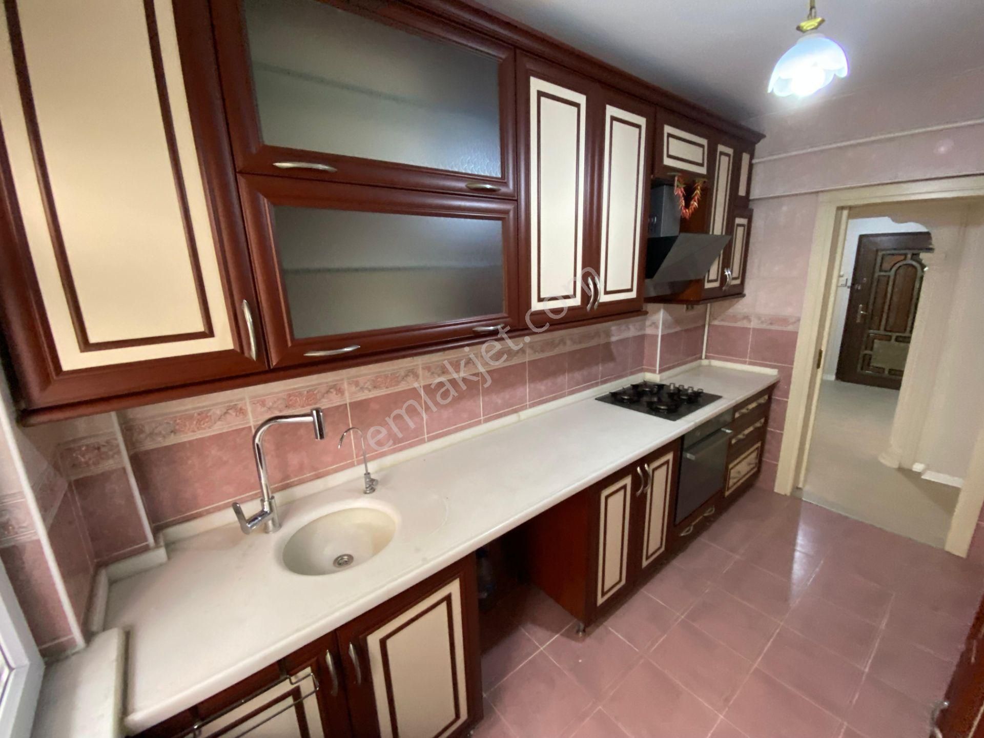 Tepebaşı Mahallesinde Bağımsız 3+1 Yapılı Caddeye Yakın Satılık Daire - Görsel 9