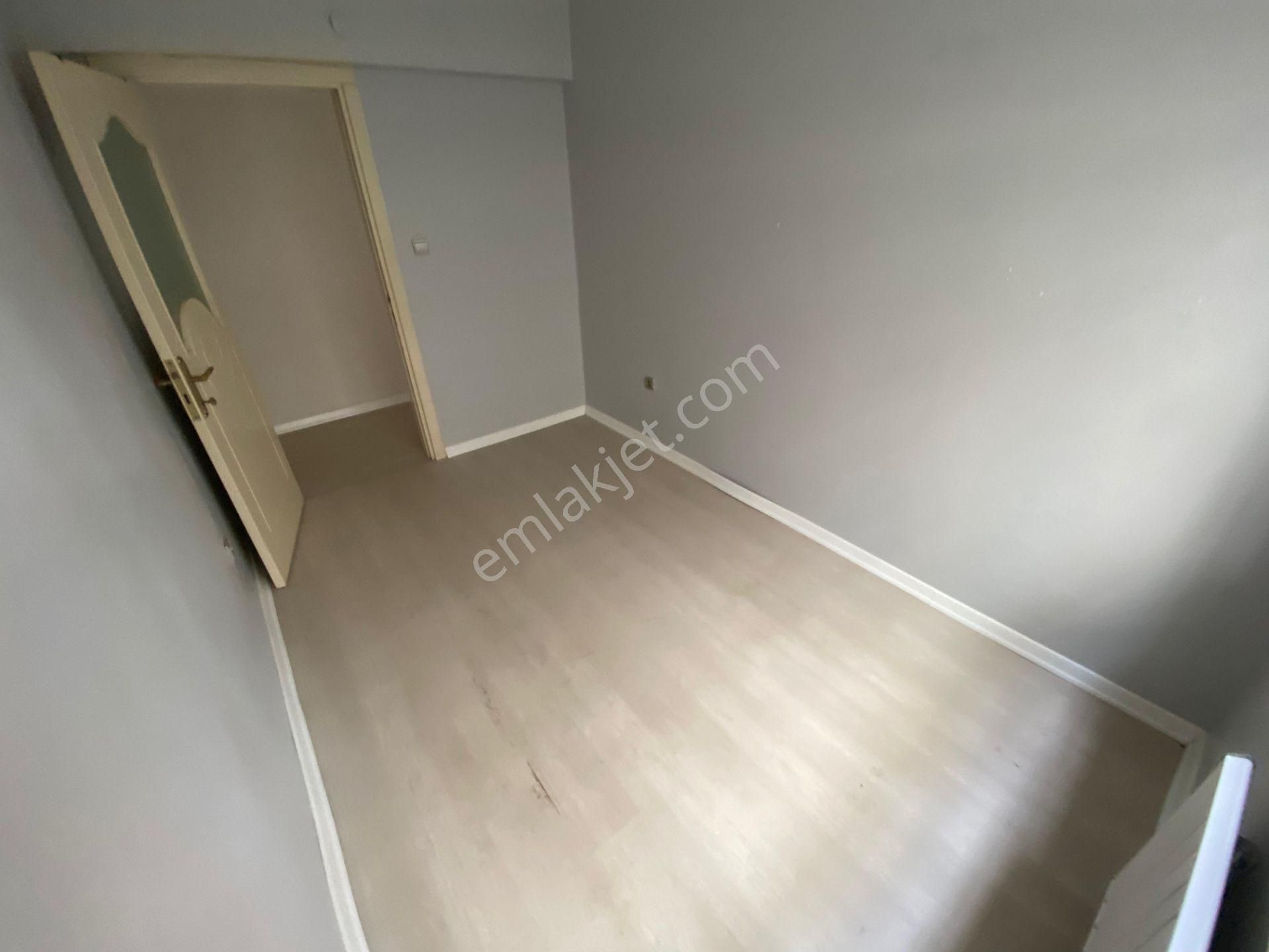 Tepebaşı Mahallesinde Bağımsız 3+1 Yapılı Caddeye Yakın Satılık Daire - Görsel 18