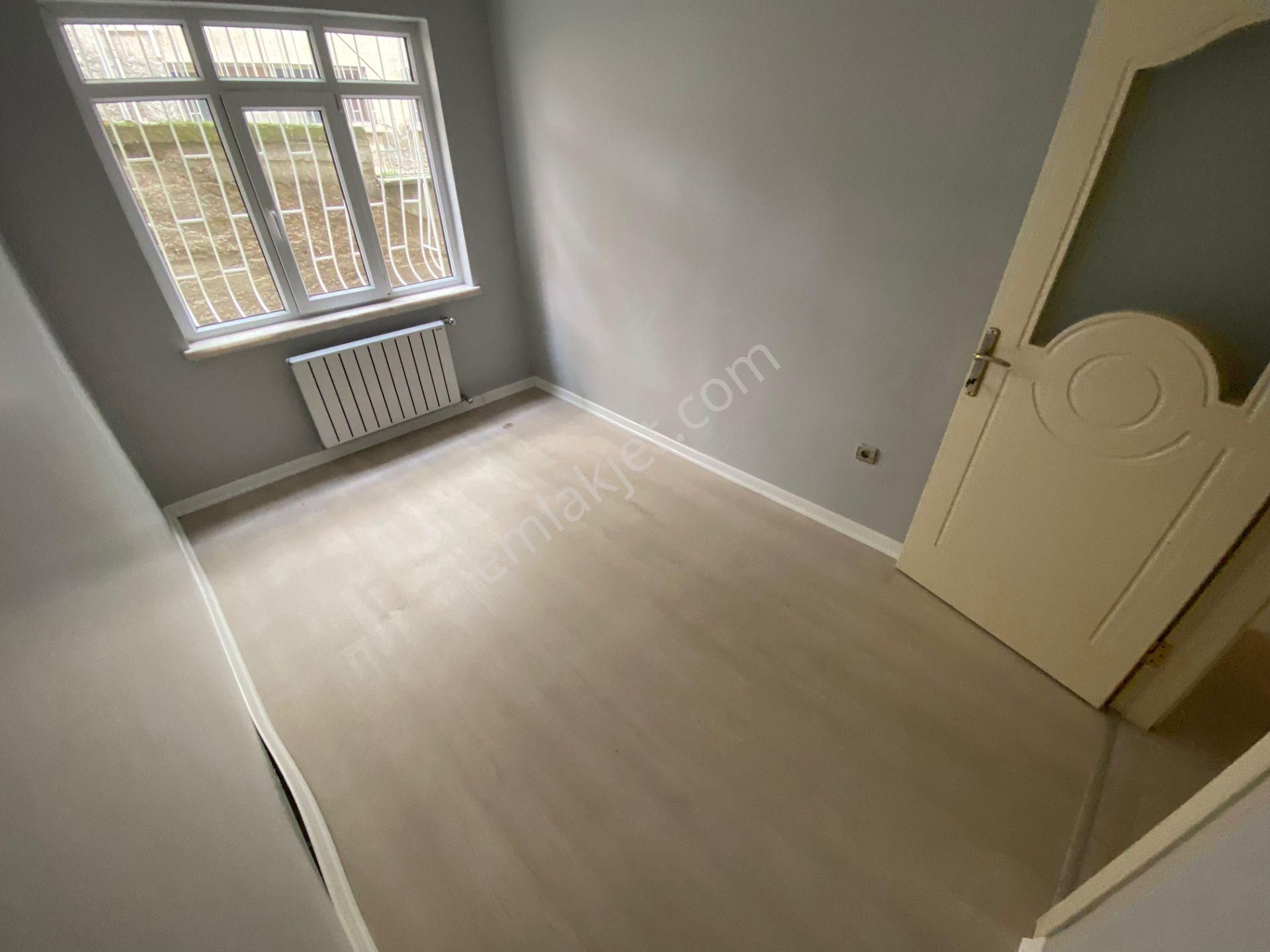 Tepebaşı Mahallesinde Bağımsız 3+1 Yapılı Caddeye Yakın Satılık Daire - Görsel 17