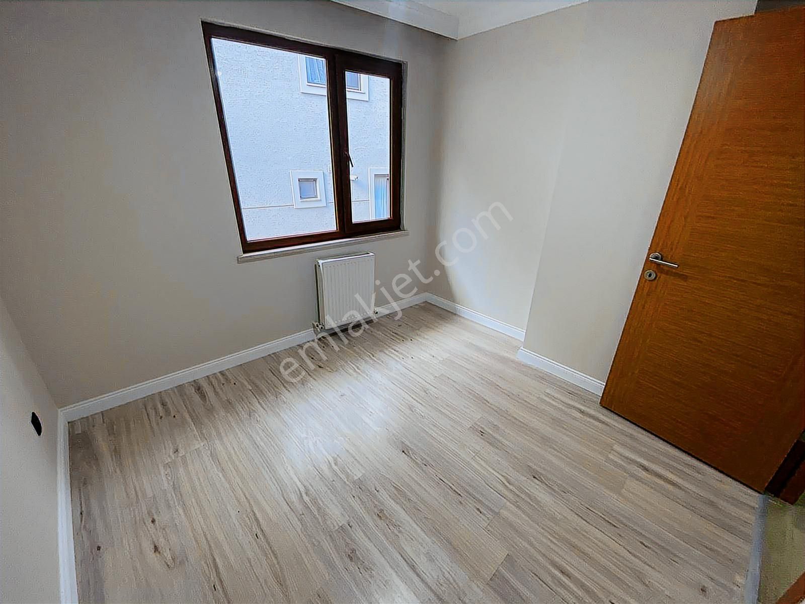 Tamiş'den İdealtepe Sahilde 8 Yıllık Geniş Ferah 4+1 Dublex - Görsel 20