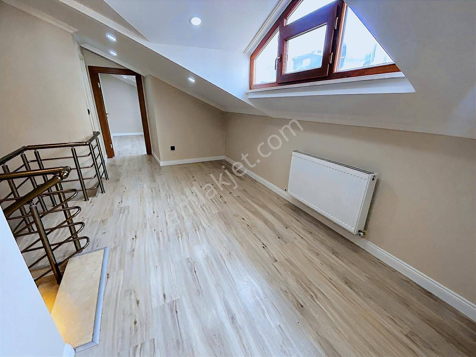 Tamiş'den İdealtepe Sahilde 8 Yıllık Geniş Ferah 4+1 Dublex - Görsel 10