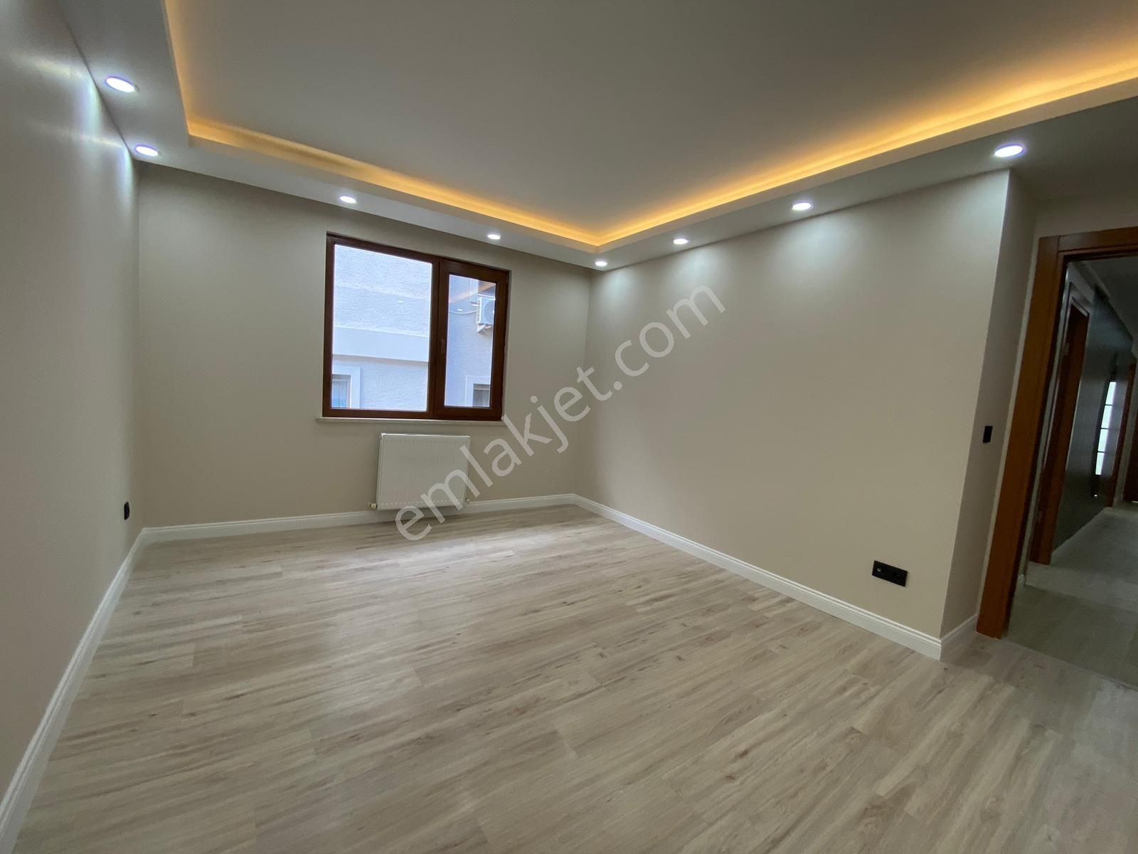 Tamiş'den İdealtepe Sahilde 8 Yıllık Geniş Ferah 4+1 Dublex - Görsel 3